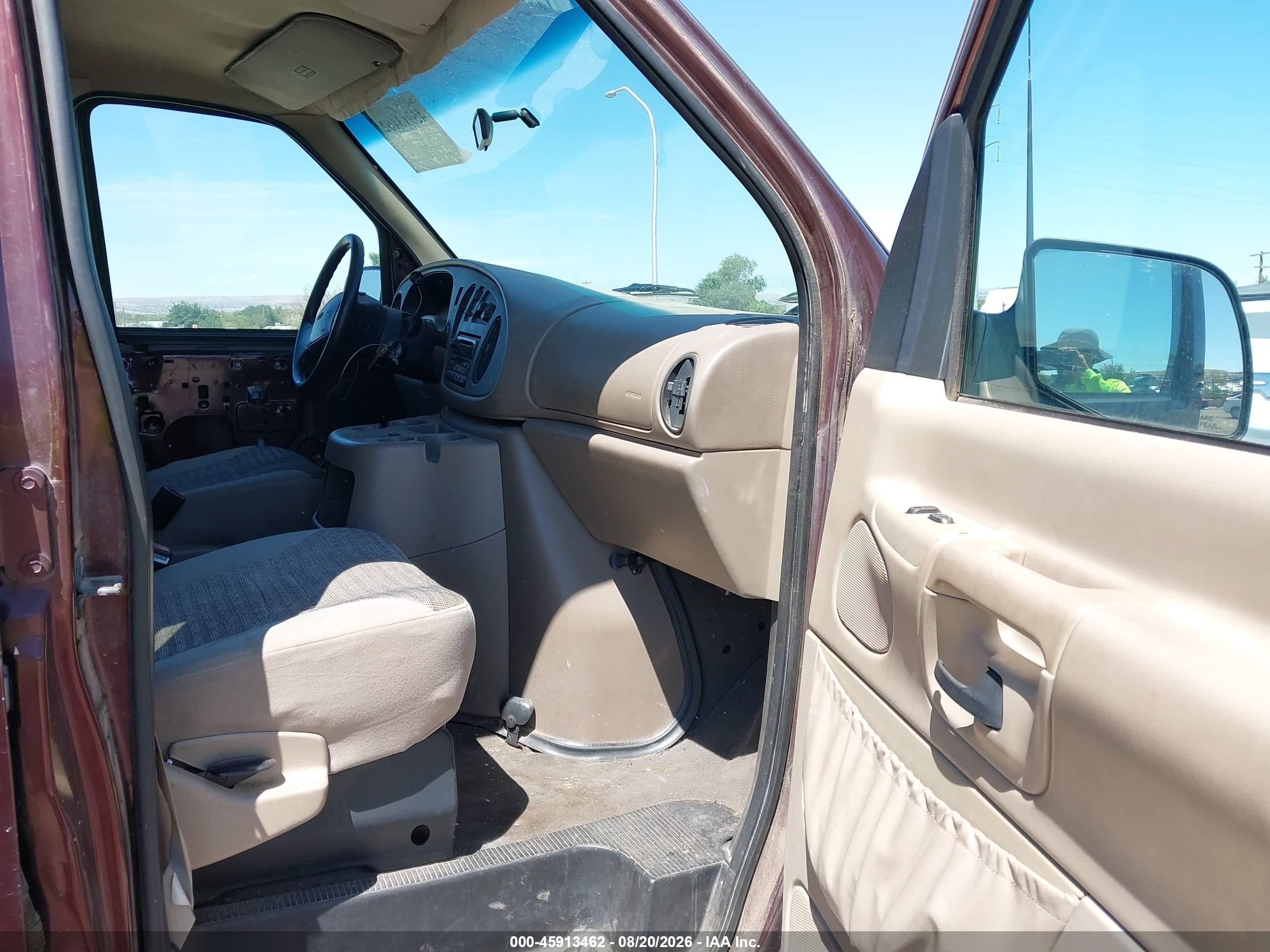 2000 Ford E-350 Super Duty Xl/xlt Burgundy vin: 1FBNE31LXYHB80008