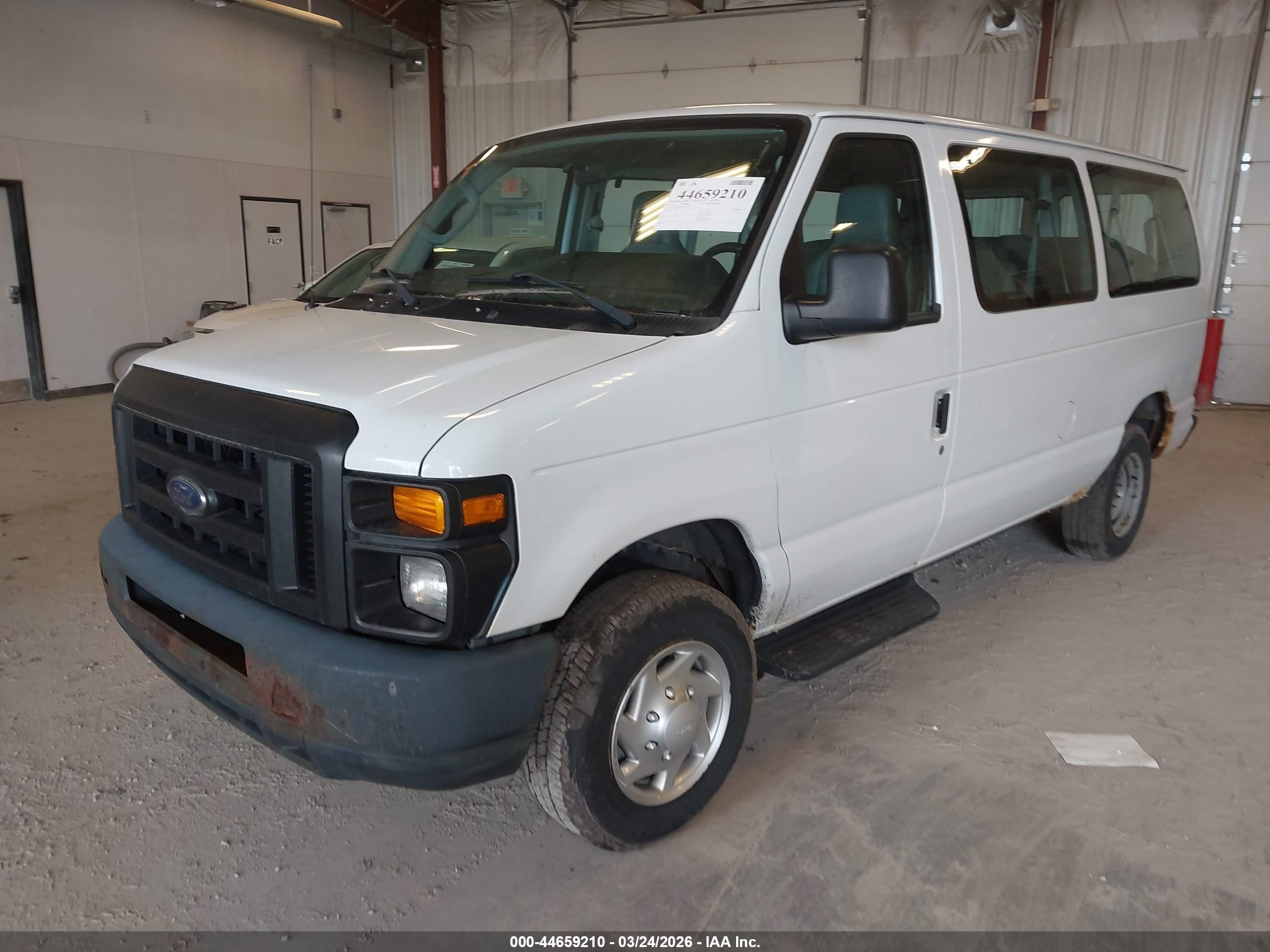 2012 Ford E-350 Super Duty Xl White vin: 1FBNE3BL0CDA59230