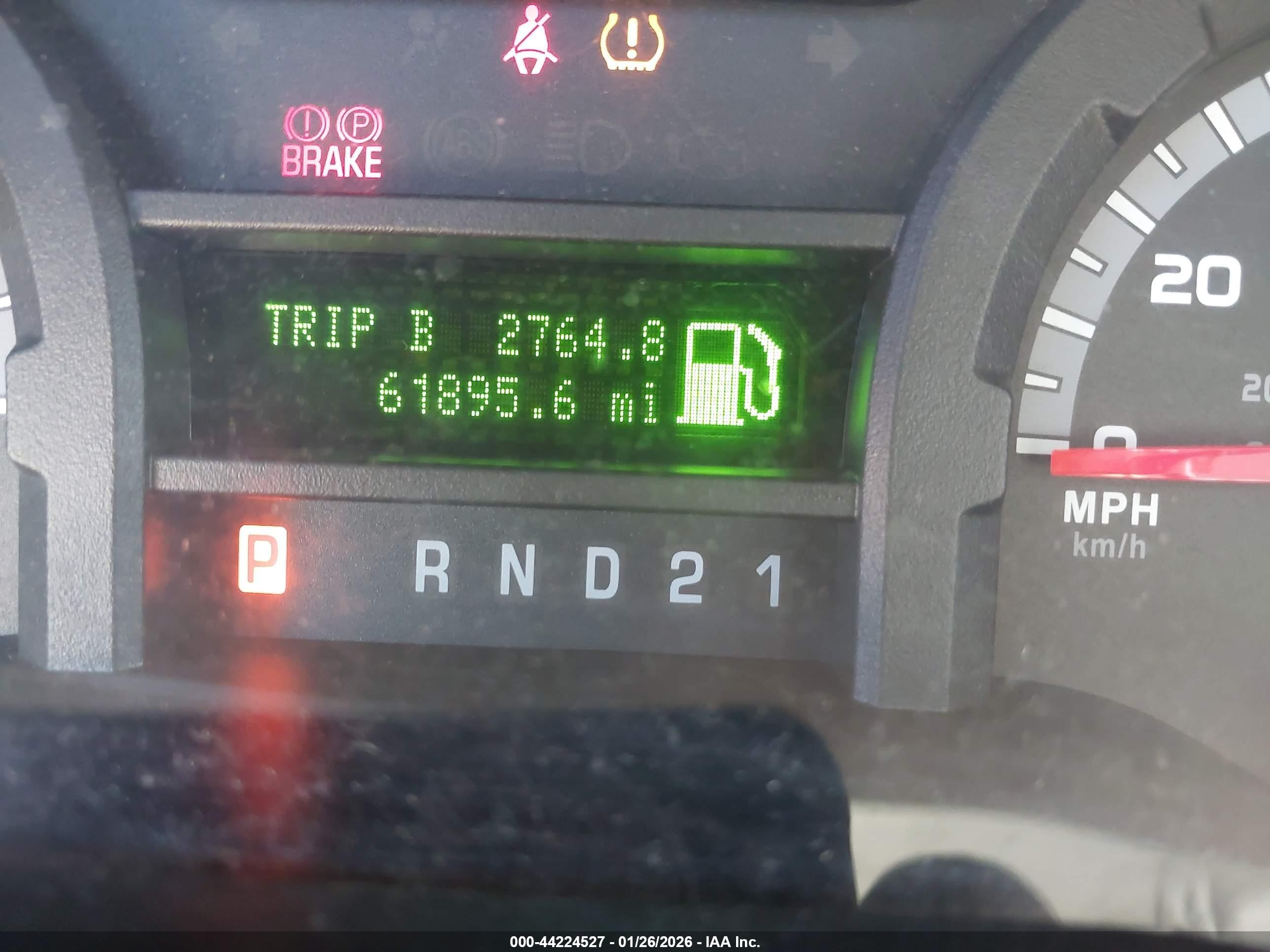 2014 Ford E-350 Super Duty   White vin: 1FBNE3BL0EDA77116