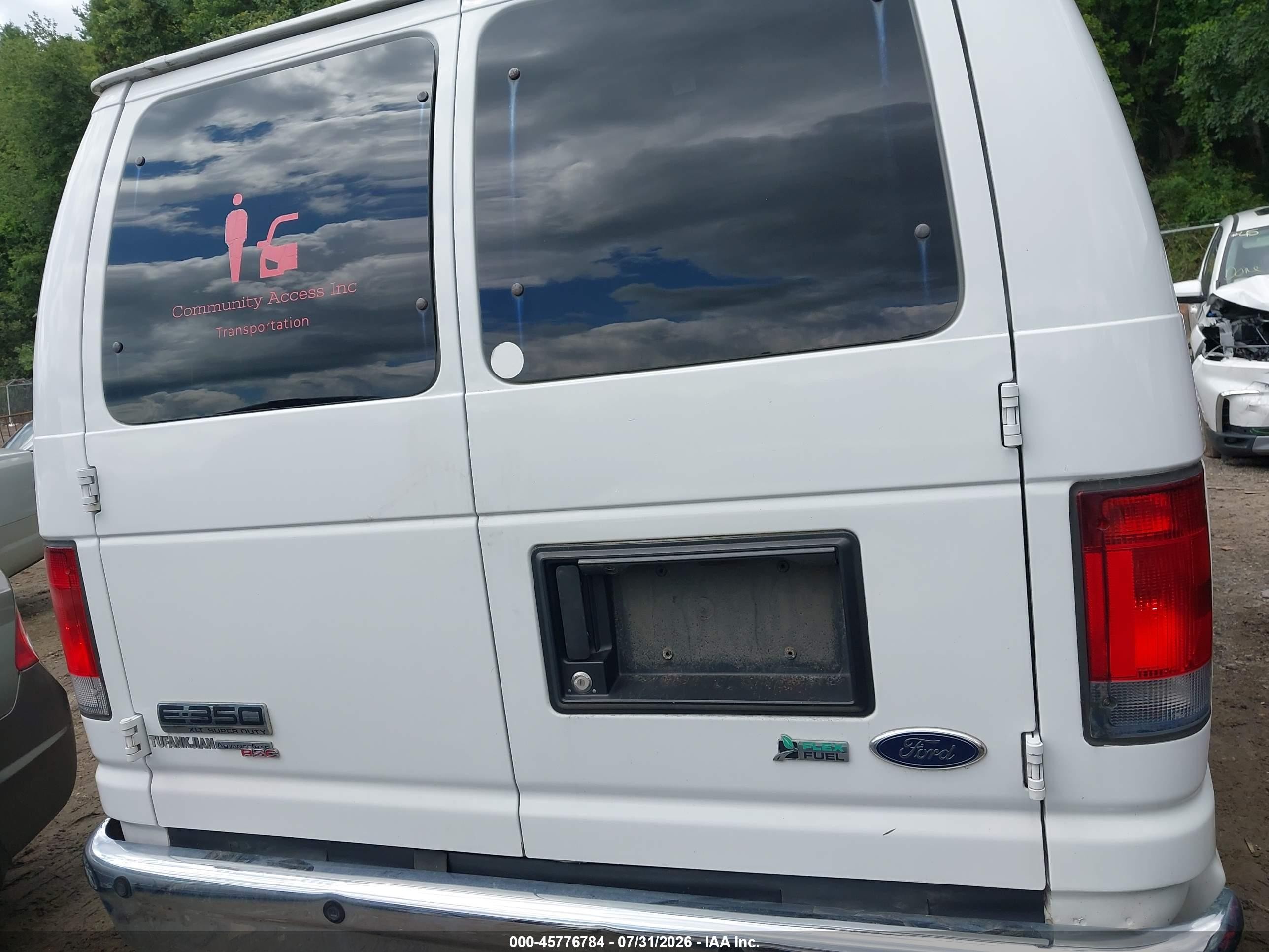 2014 Ford E-350 Super Duty Xlt White vin: 1FBNE3BL1EDB01553