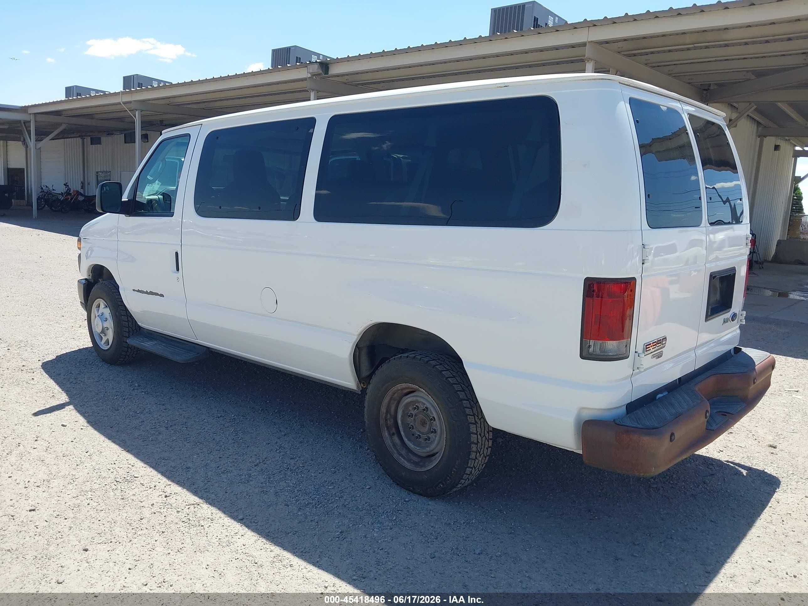 2011 Ford E-350 Super Duty Xl/xlt White vin: 1FBNE3BL3BDA36796