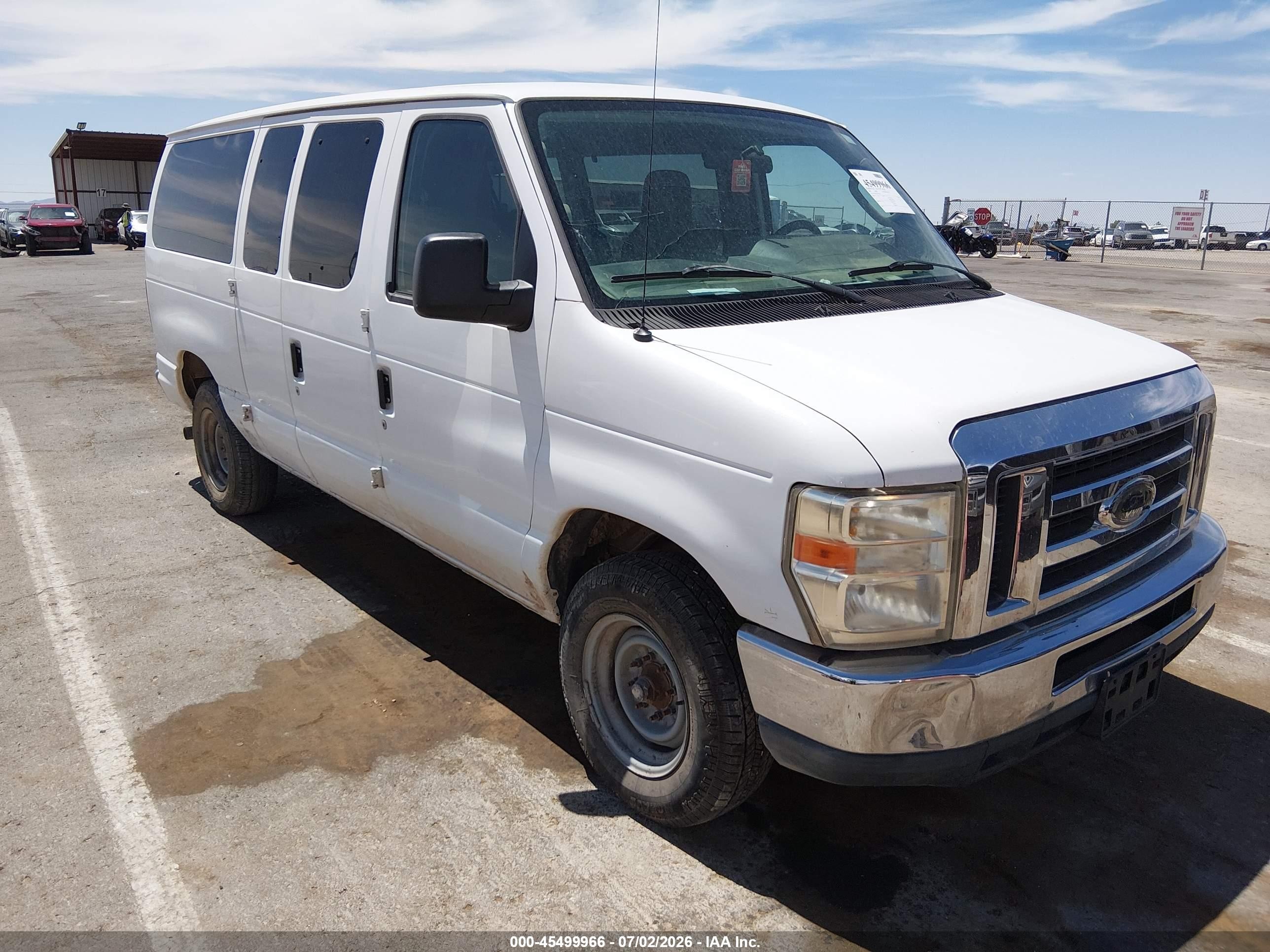 2010 Ford E-350 Super Duty Xl/xlt White vin: 1FBNE3BL6ADA50013