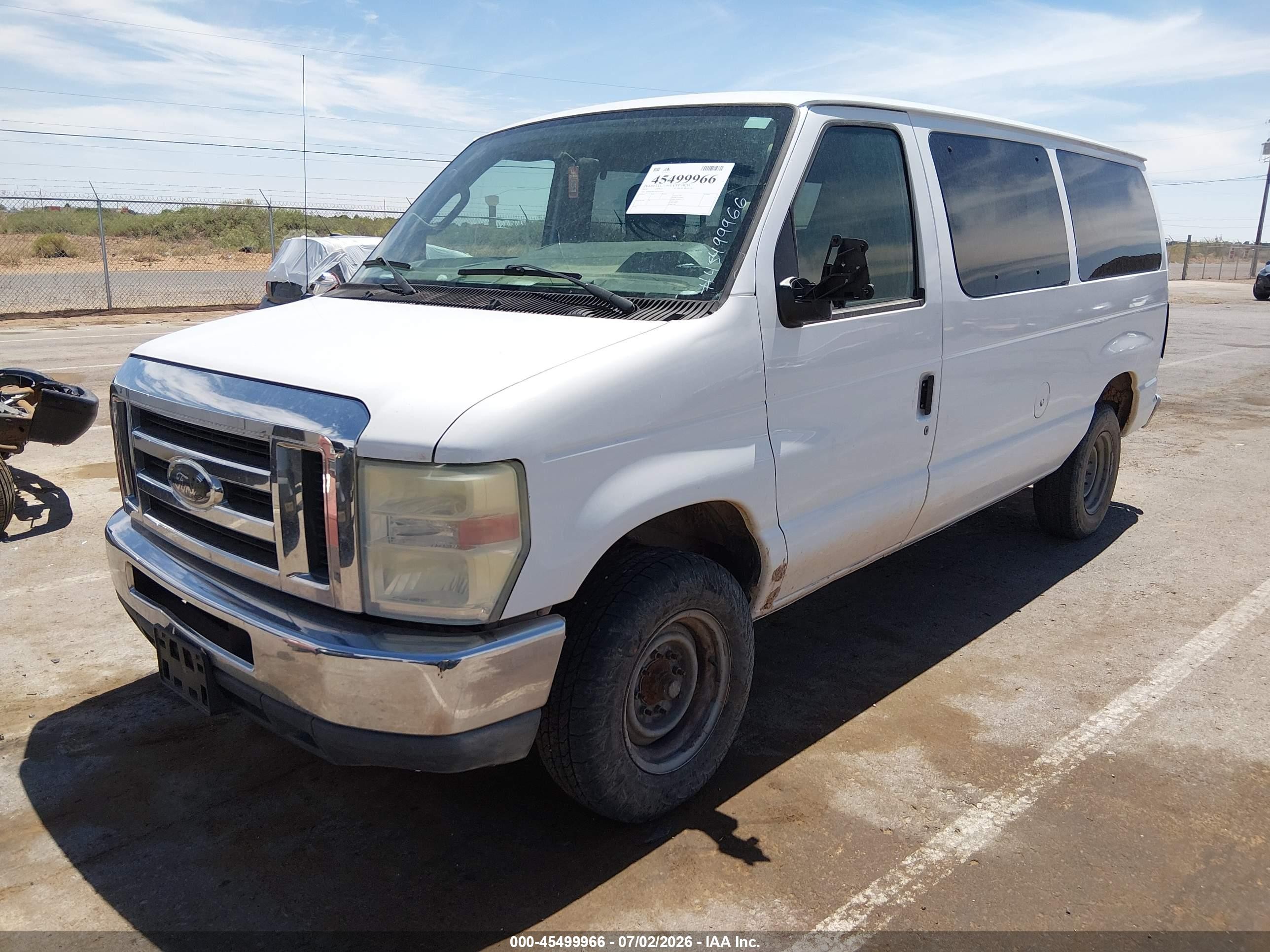 2010 Ford E-350 Super Duty Xl/xlt White vin: 1FBNE3BL6ADA50013