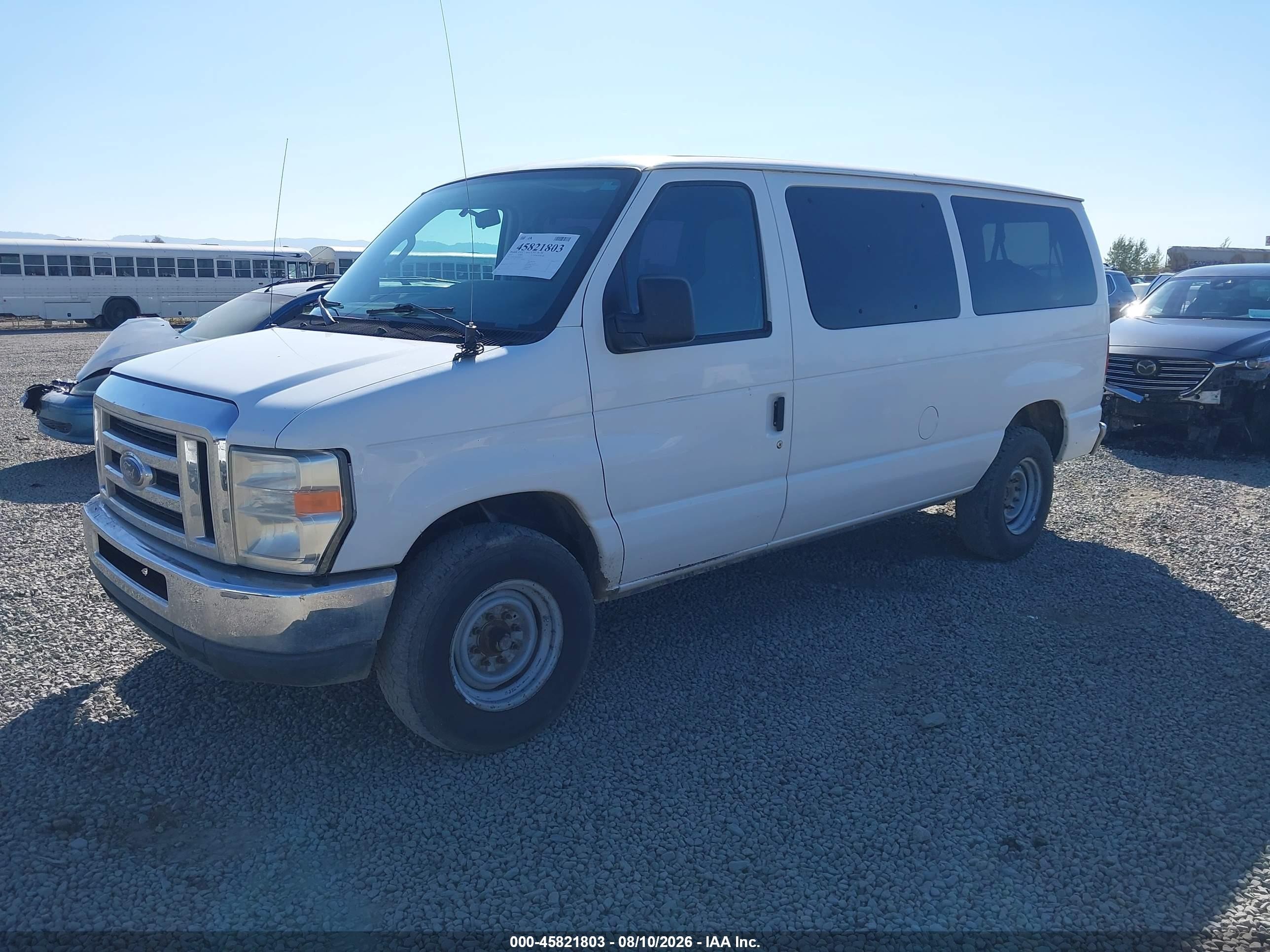 2010 Ford E-350 Super Duty Xlt White vin: 1FBNE3BL6ADA65420