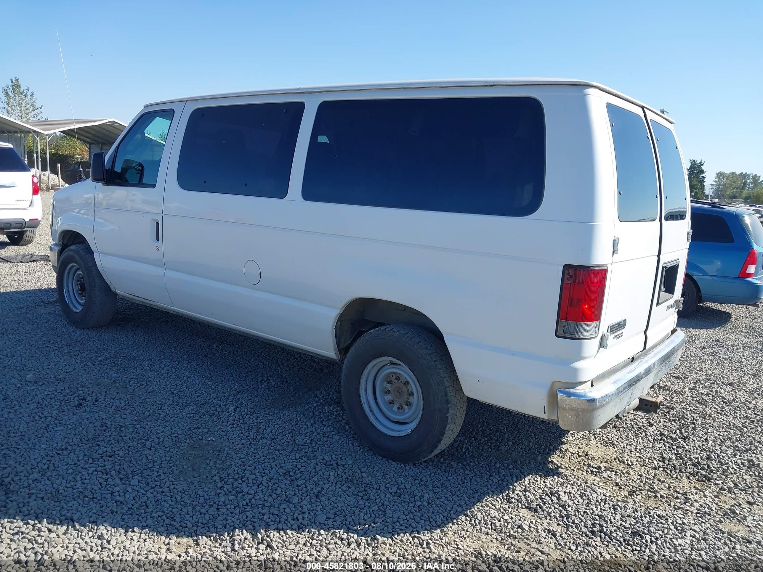 2010 Ford E-350 Super Duty Xlt White vin: 1FBNE3BL6ADA65420