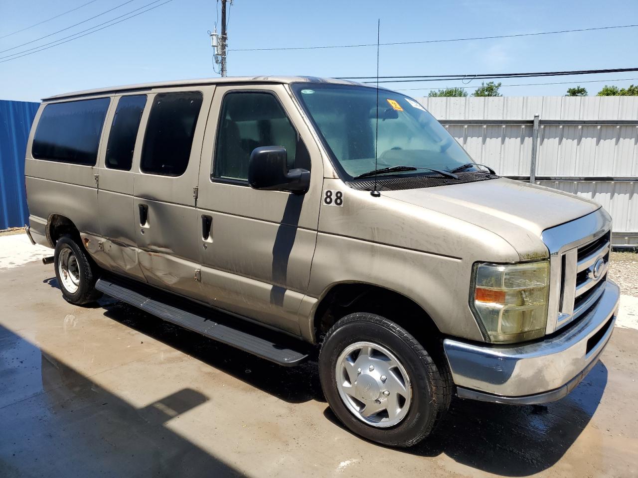 2011 Ford Econoline E350 Super Duty Wagon Tan vin: 1FBNE3BL6BDA53480