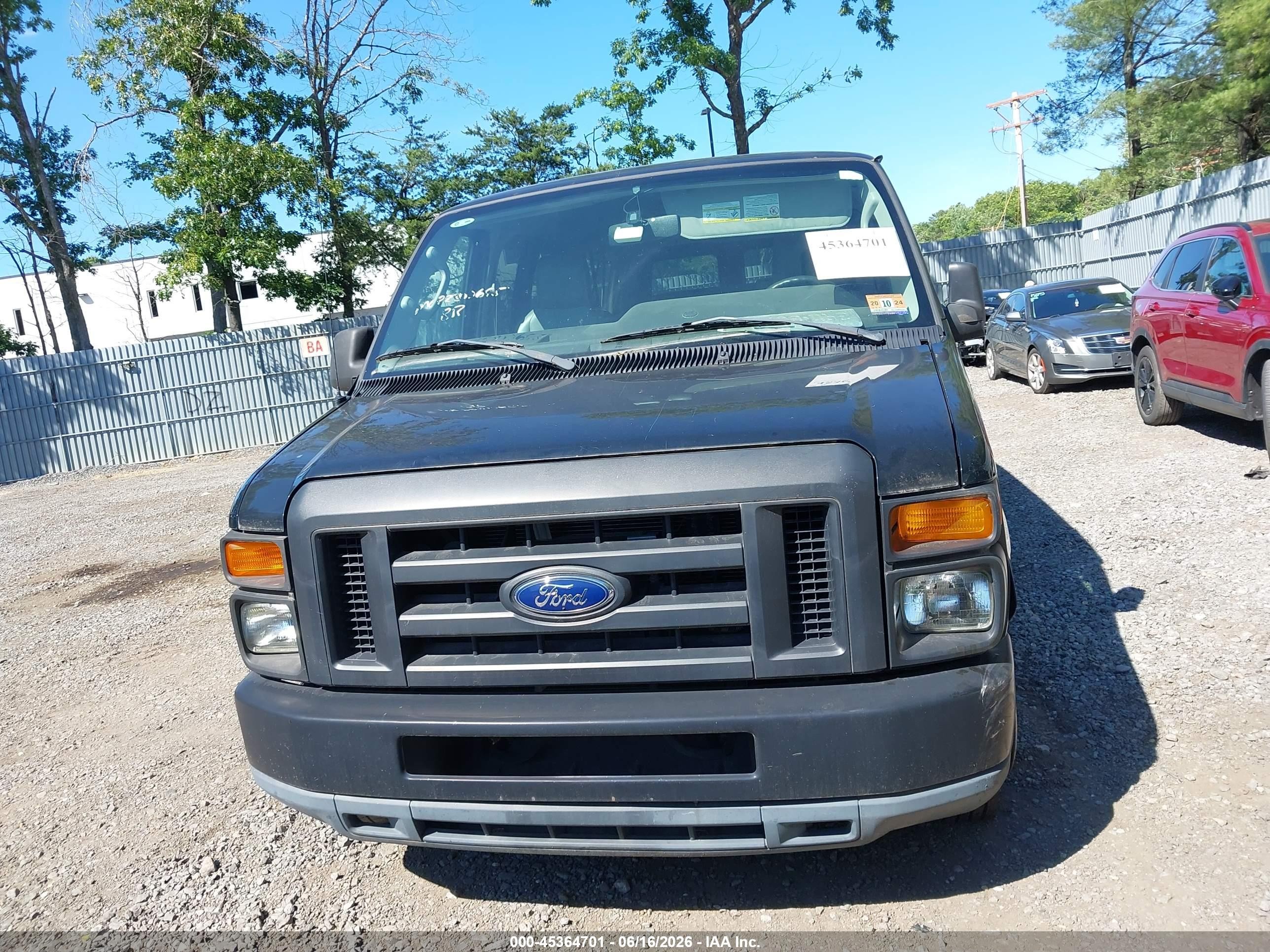 2011 Ford E-350 Super Duty Xl Black vin: 1FBNE3BL7BDA03204