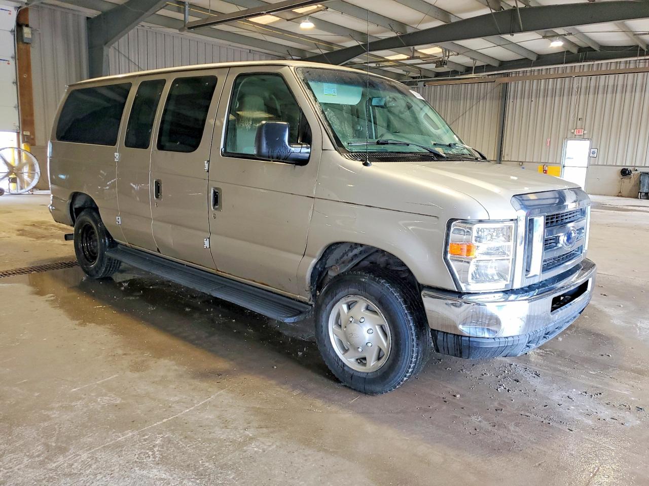 2012 Ford Econoline E350 Super Duty Wagon Tan vin: 1FBNE3BL7CDA23549
