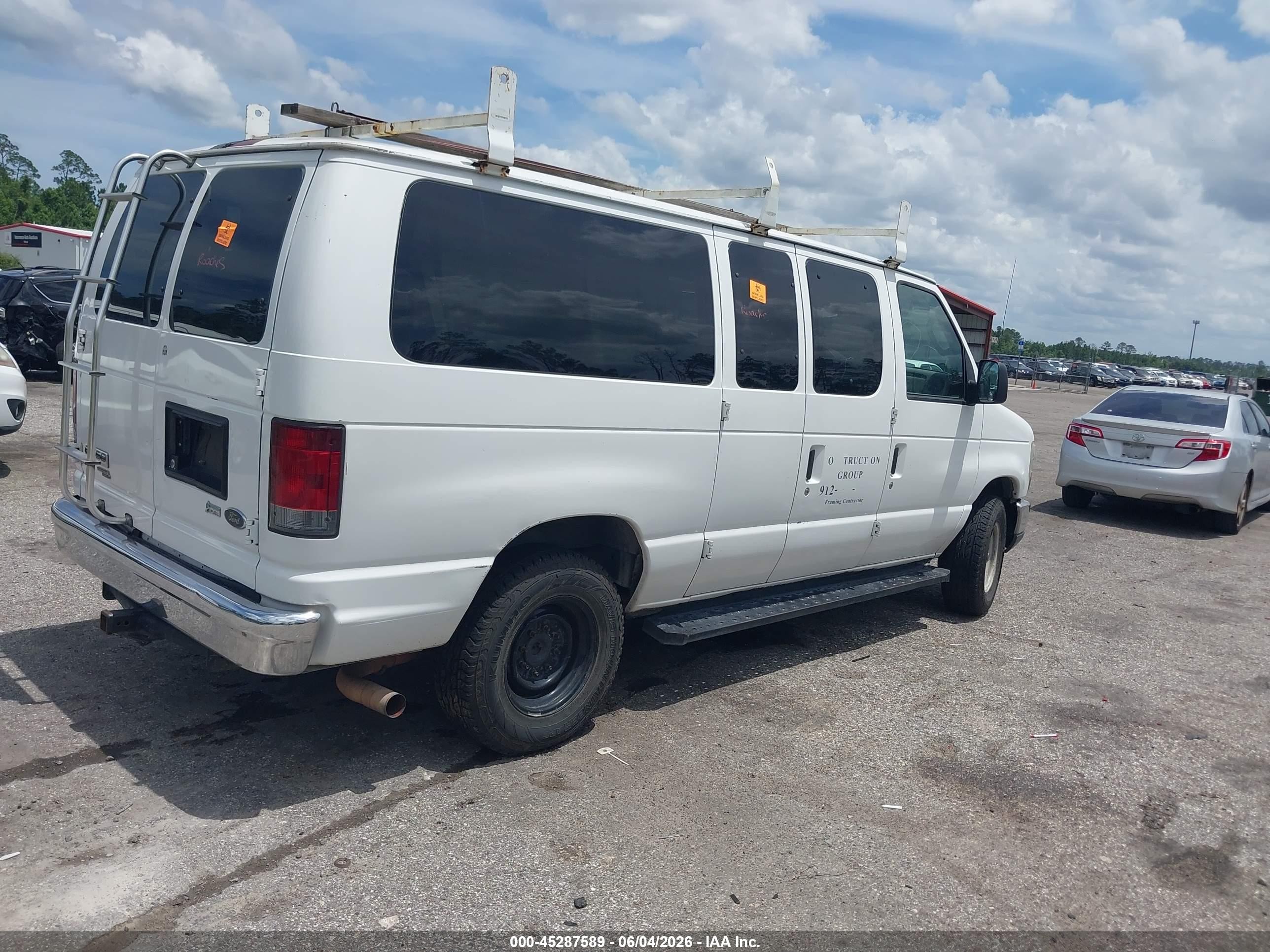 2012 Ford E-350 Super Duty Xl/xlt White vin: 1FBNE3BL9CDA61381
