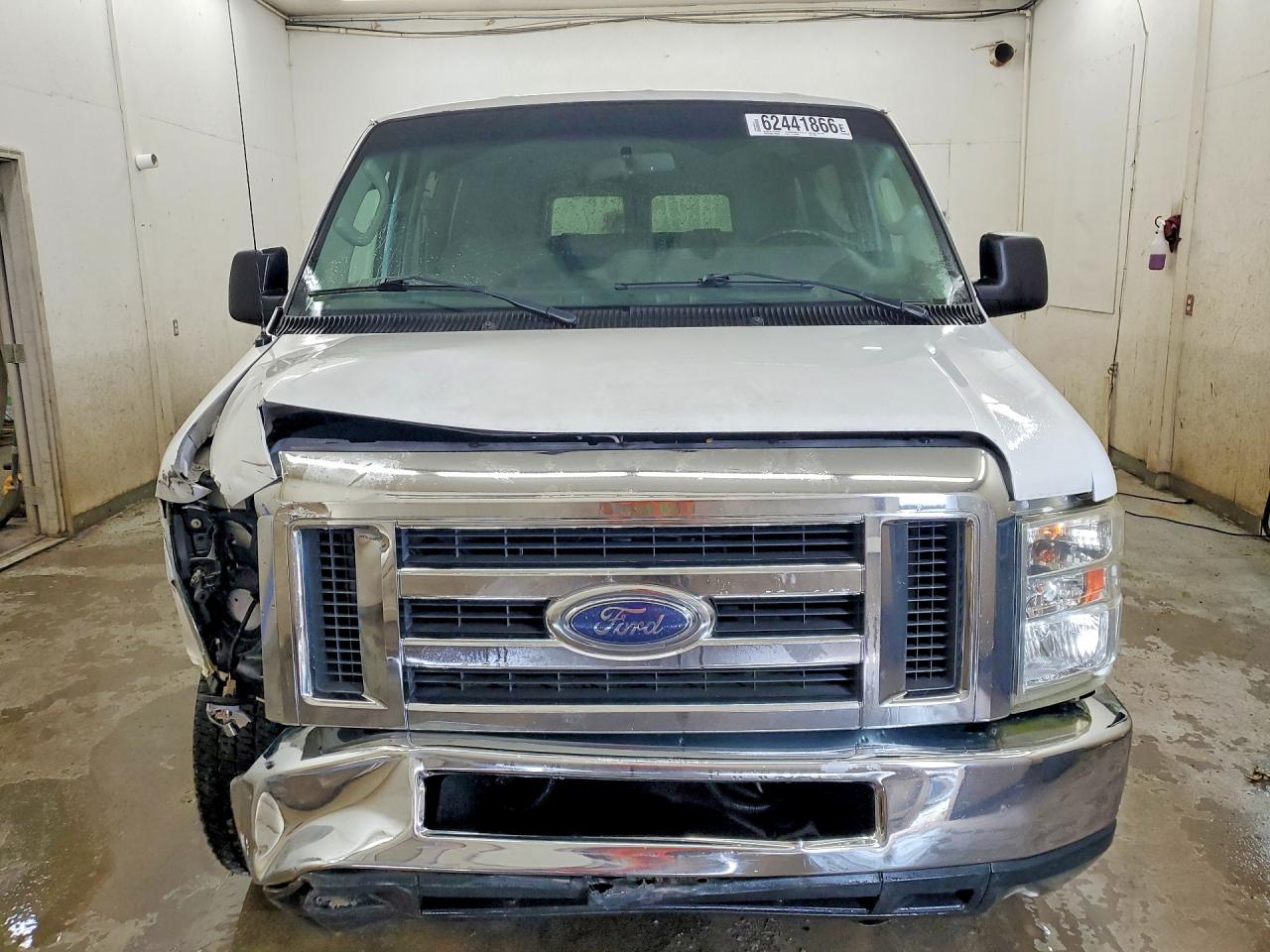 2014 Ford Econoline E350 Super Duty Wagon White vin: 1FBNE3BL9EDA15536