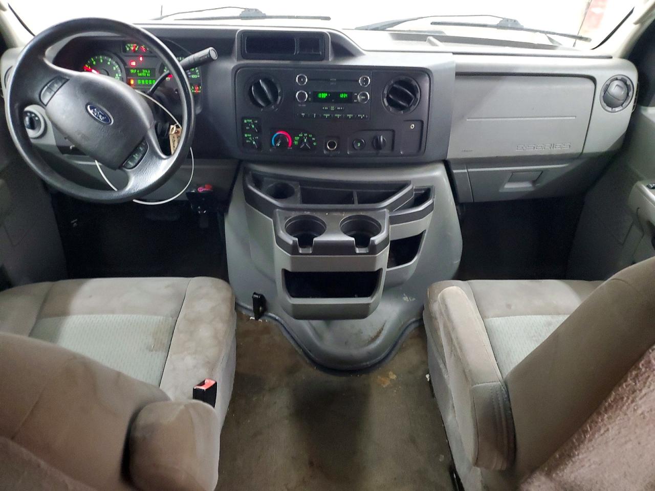 2014 Ford Econoline E350 Super Duty Wagon White vin: 1FBNE3BL9EDA15536