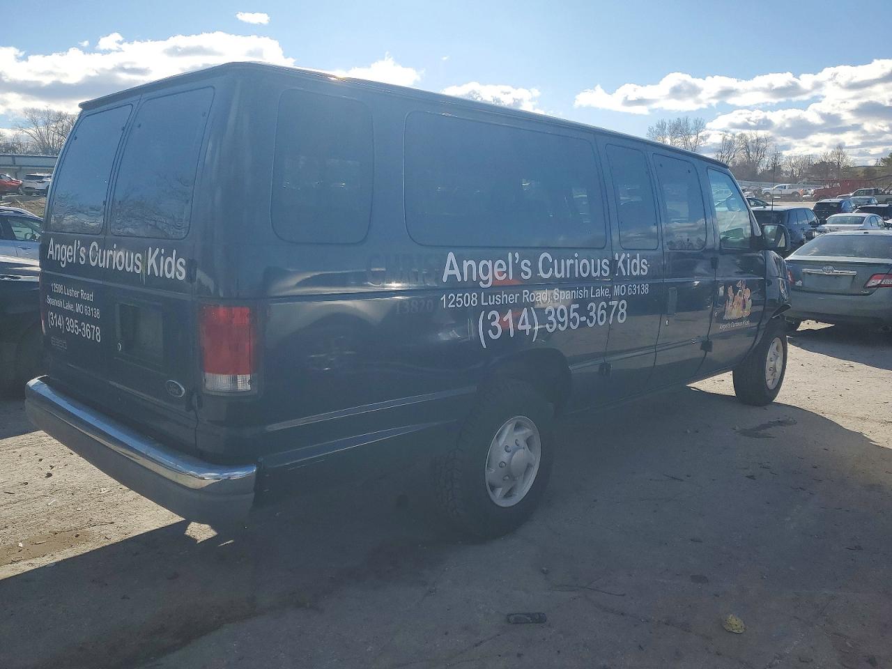 2001 Ford Econoline E350 Super Duty Wagon Black vin: 1FBSS31L01HA96457