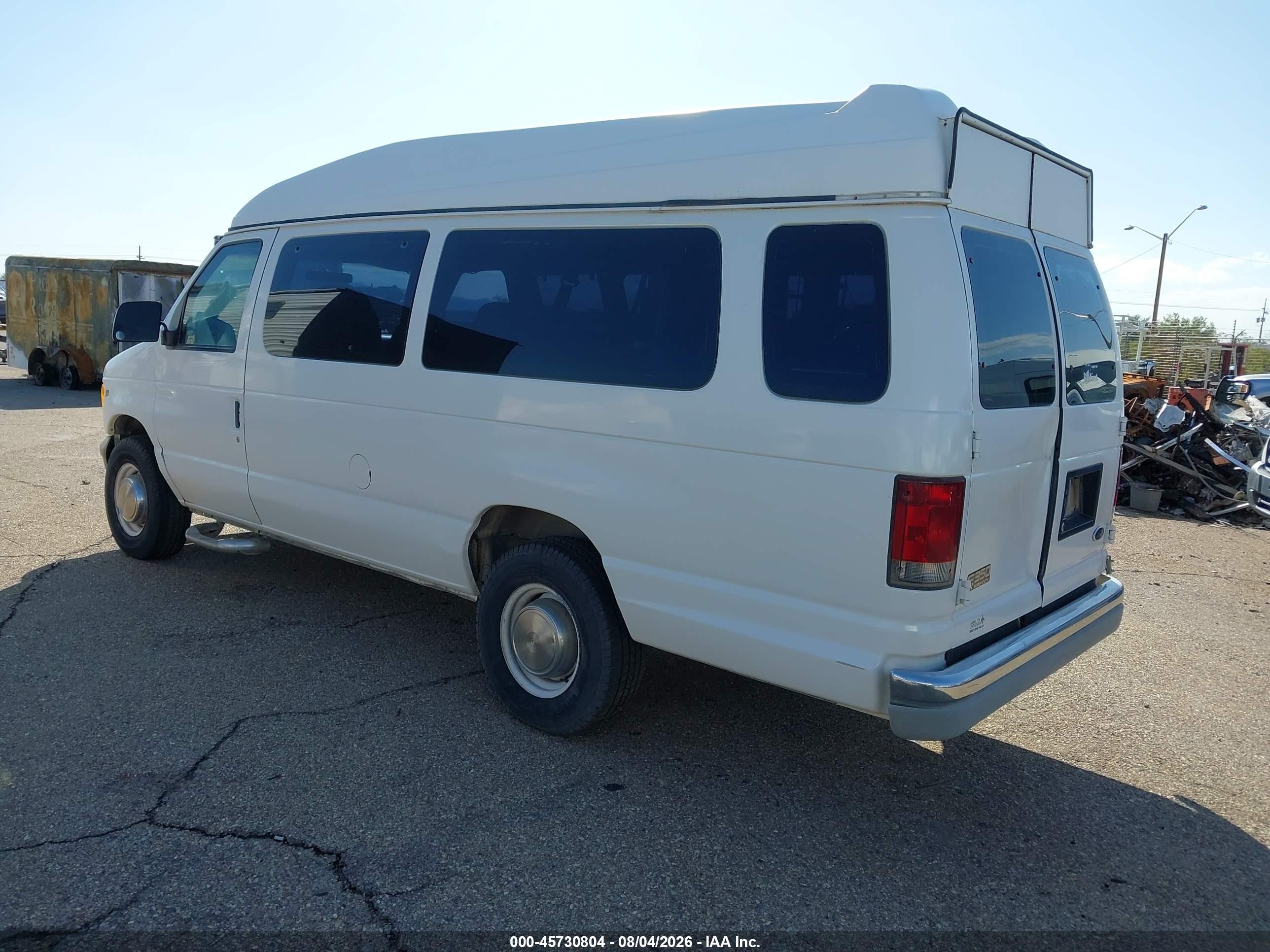 2001 Ford E-350 Super Duty Xl/xlt White vin: 1FBSS31L01HB59850