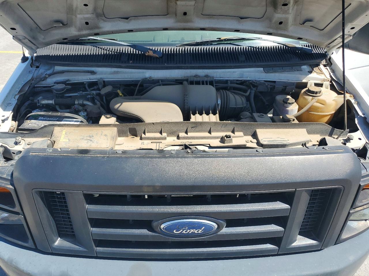 2009 Ford Econoline E350 Super Duty Wagon White vin: 1FBSS31L09DA63350