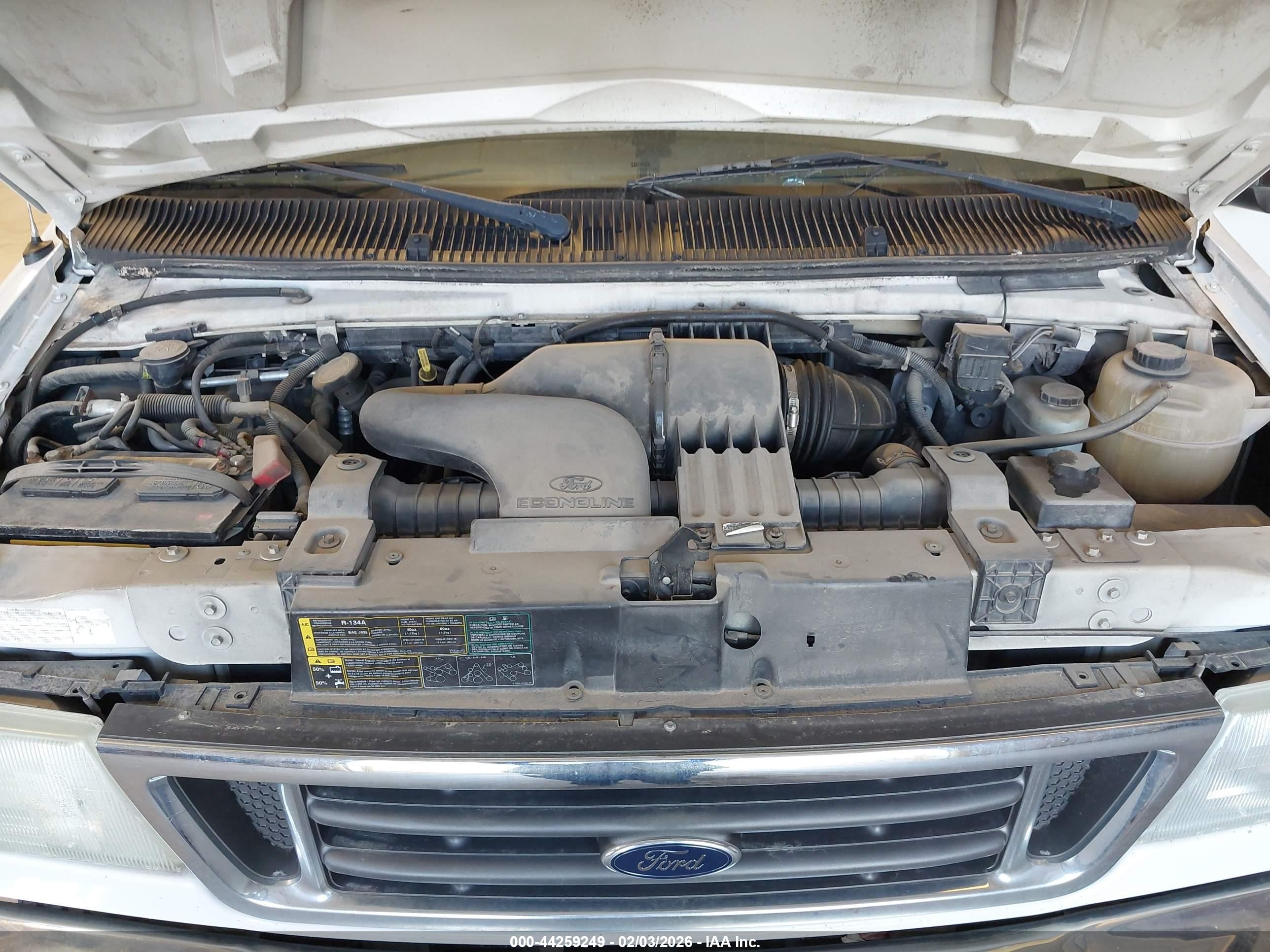 2005 Ford E-350 Super Duty Xl/xlt White vin: 1FBSS31L15HB29469