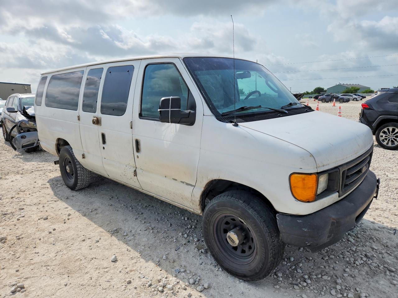 2006 Ford Econoline E350 Super Duty Wagon Белый vin: 1FBSS31L16HA04845