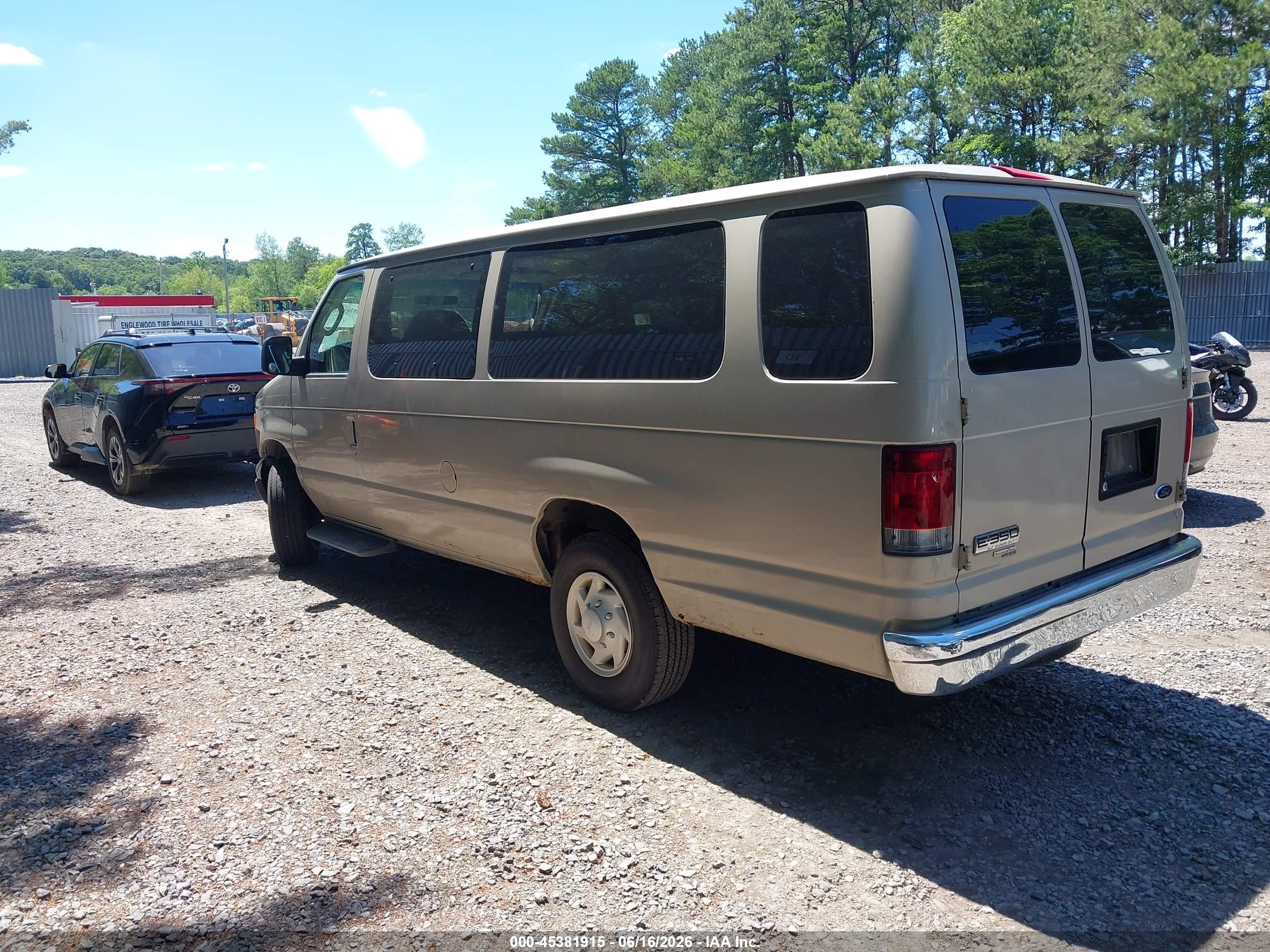 2007 Ford E-350 Super Duty Xl/xlt Beige vin: 1FBSS31L17DA93678