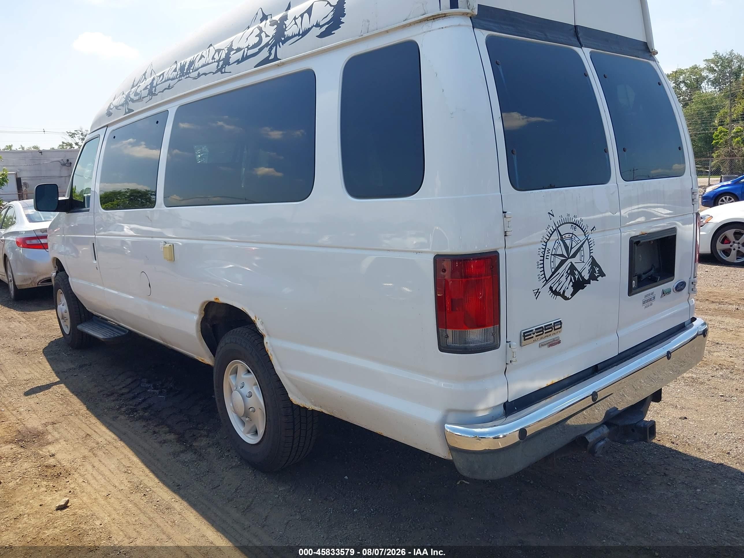 2009 Ford E-350 Super Duty Xl/xlt White vin: 1FBSS31L19DA66077