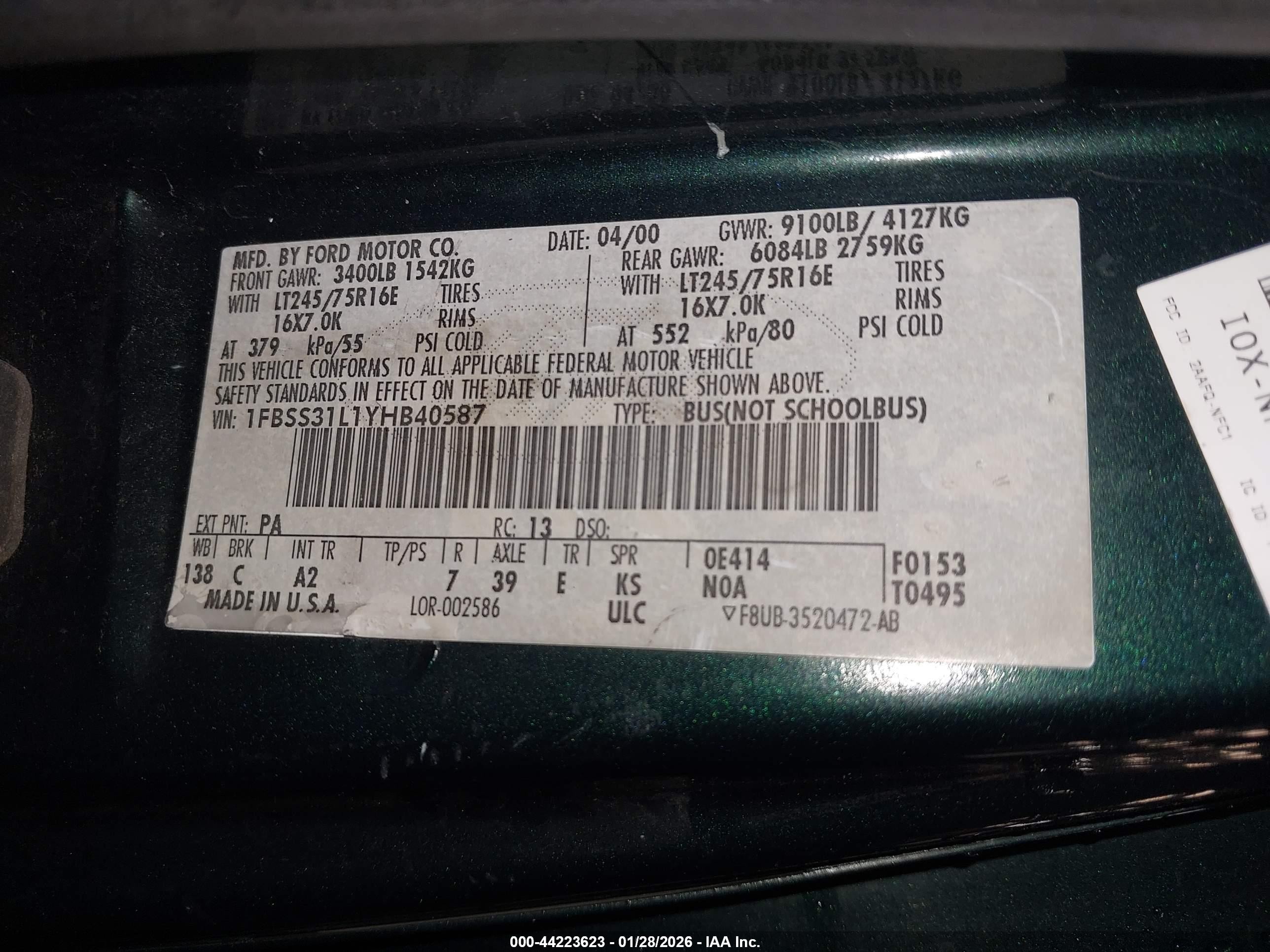 2000 Ford E-350 Super Duty Xl/xlt Зеленый vin: 1FBSS31L1YHB40587