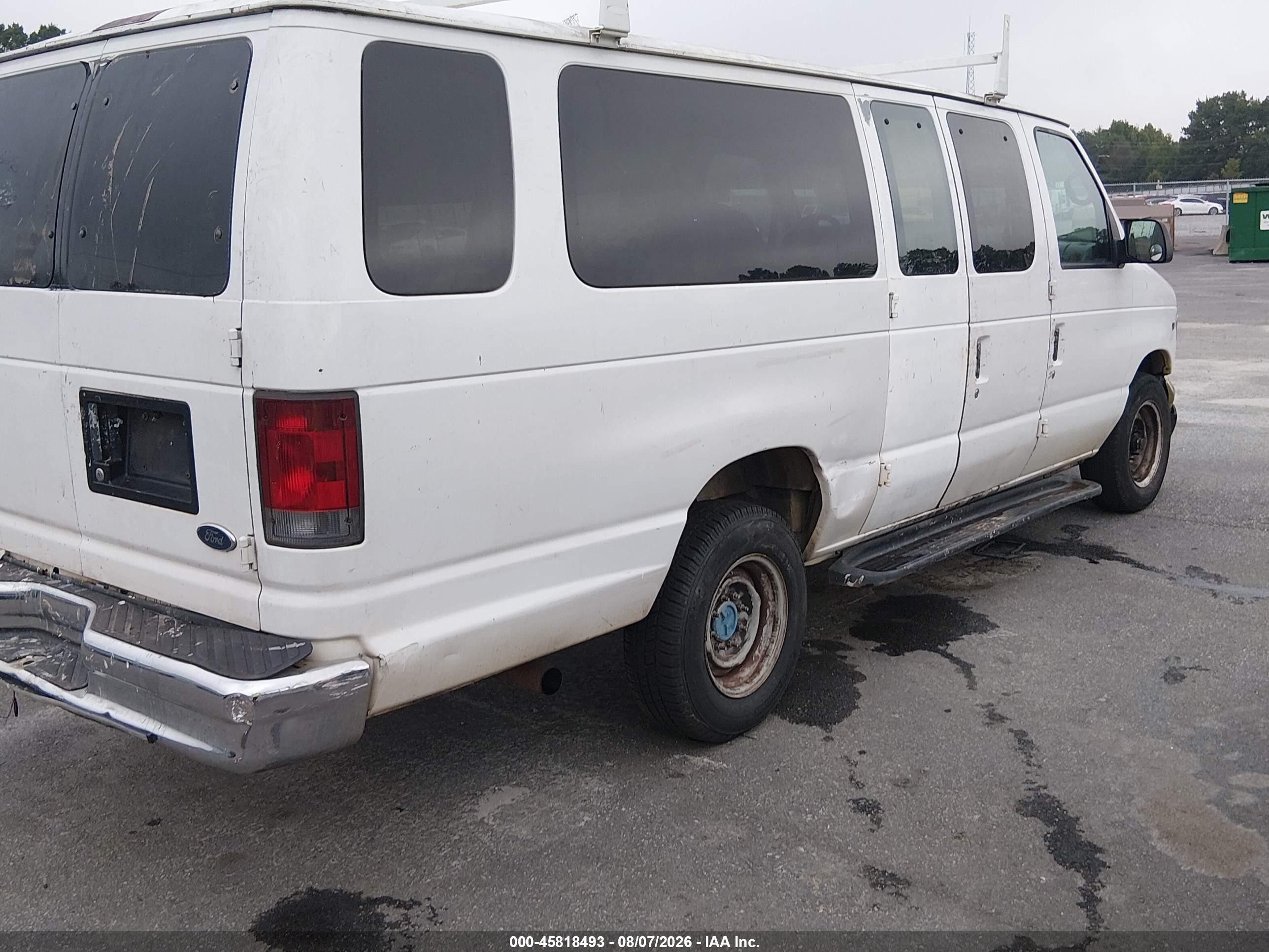 2002 Ford E-350 Super Duty Xl/xlt White vin: 1FBSS31L22HB42145