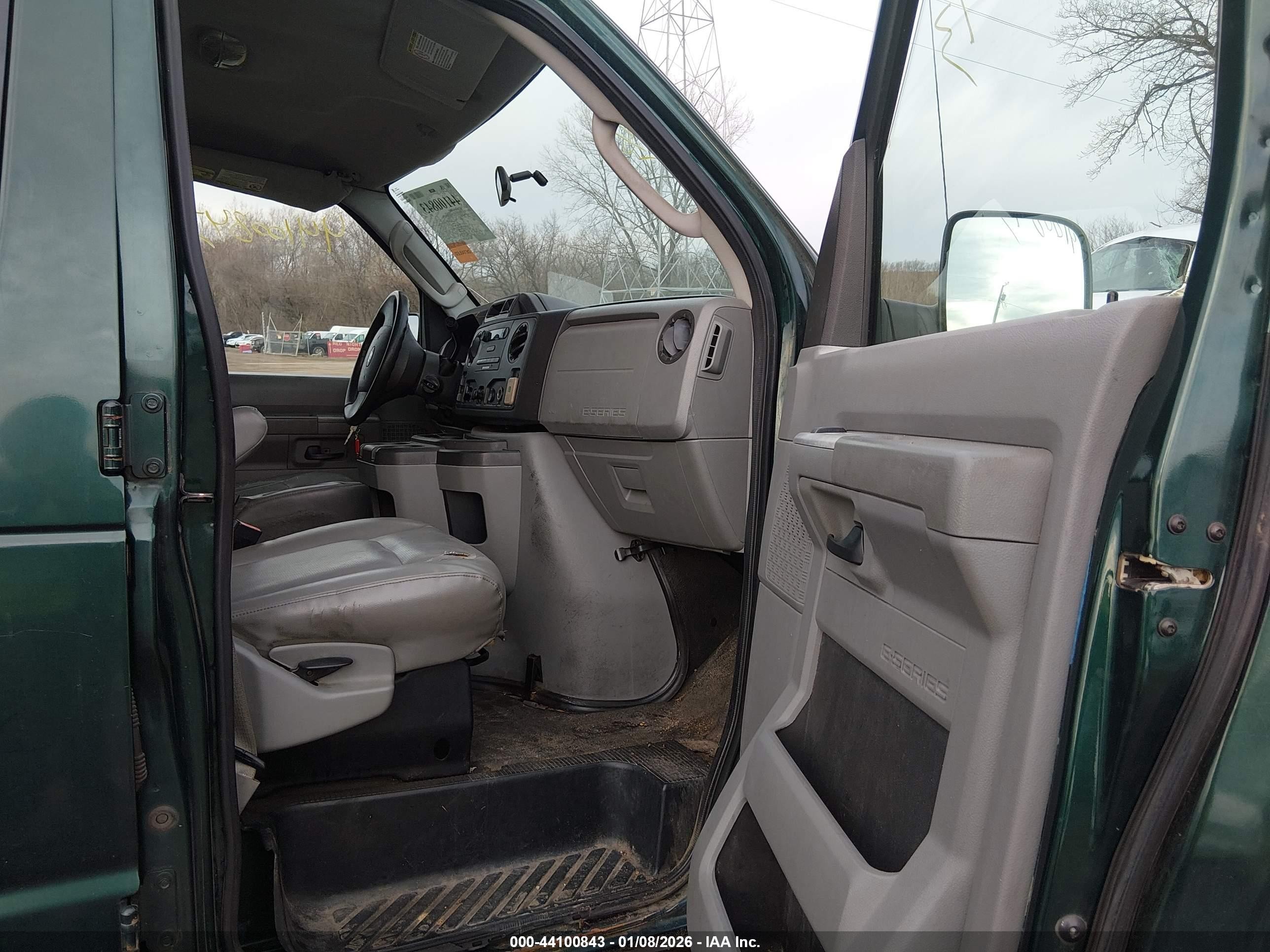 2009 Ford E-350 Super Duty Xl/xlt Green vin: 1FBSS31L29DA32083