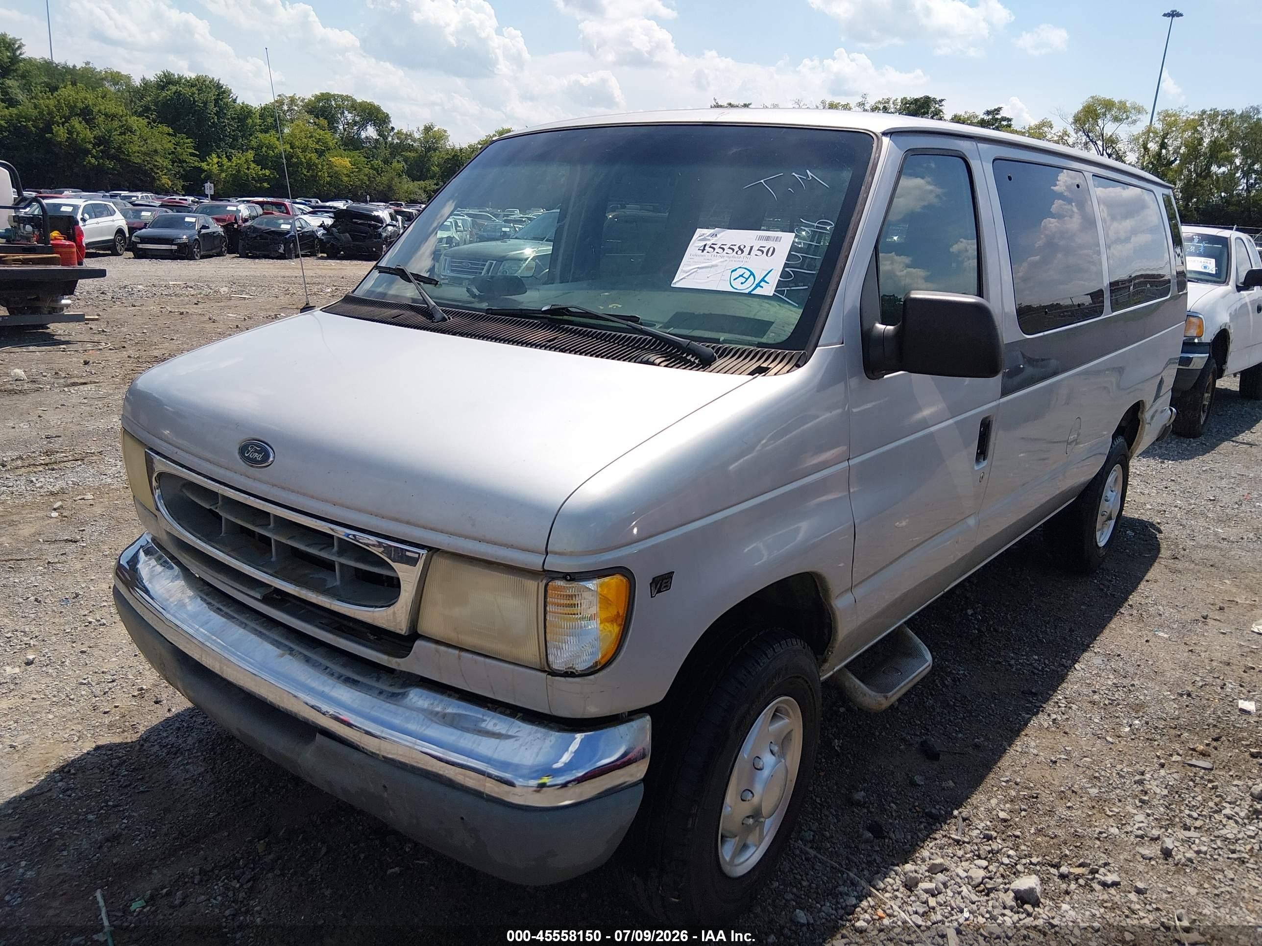 1999 Ford E-350 Super Duty Xl/xlt White vin: 1FBSS31L2XHA99496