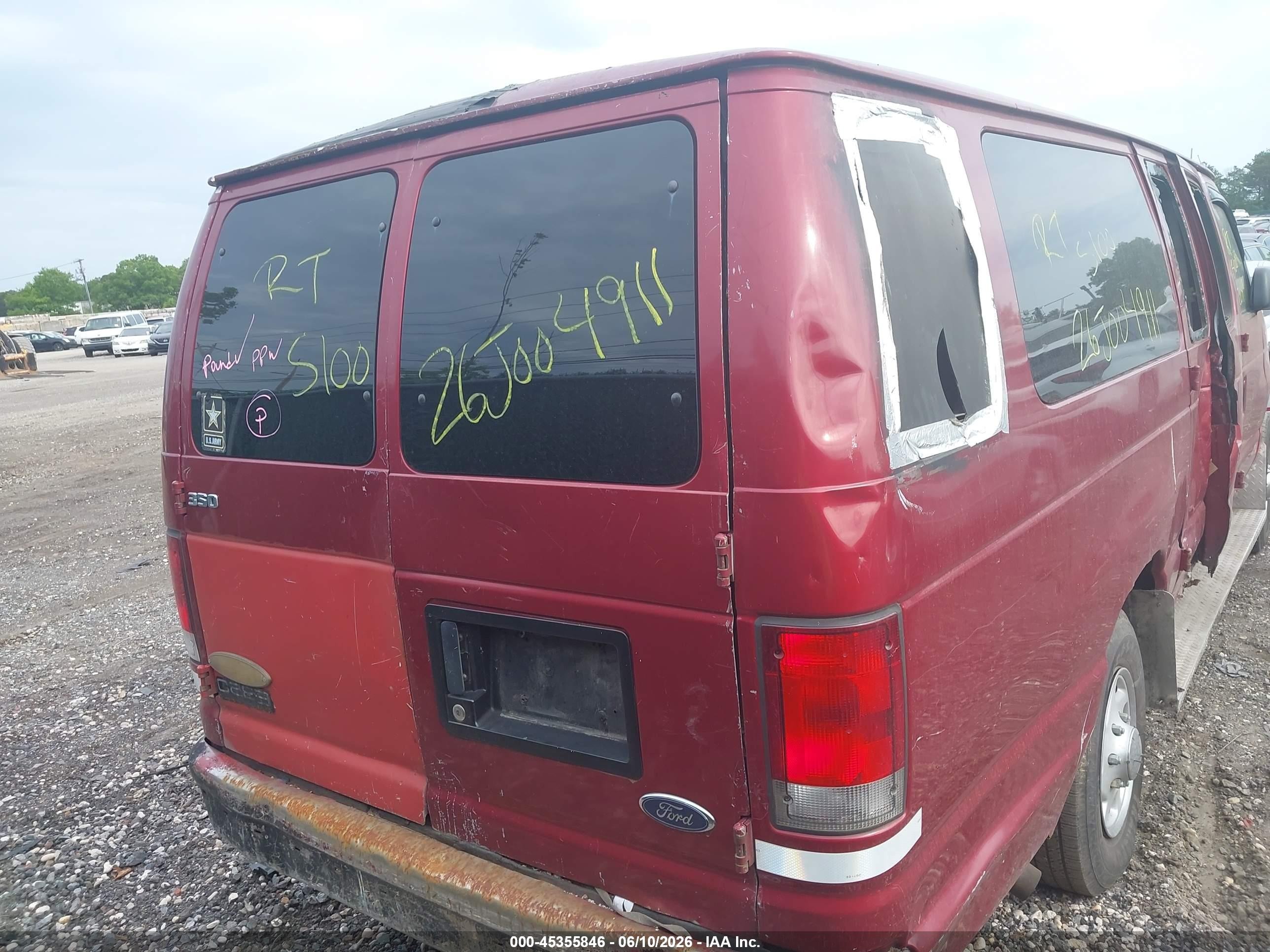 2000 Ford E-350 Super Duty Xl/xlt Red vin: 1FBSS31L2YHA75572