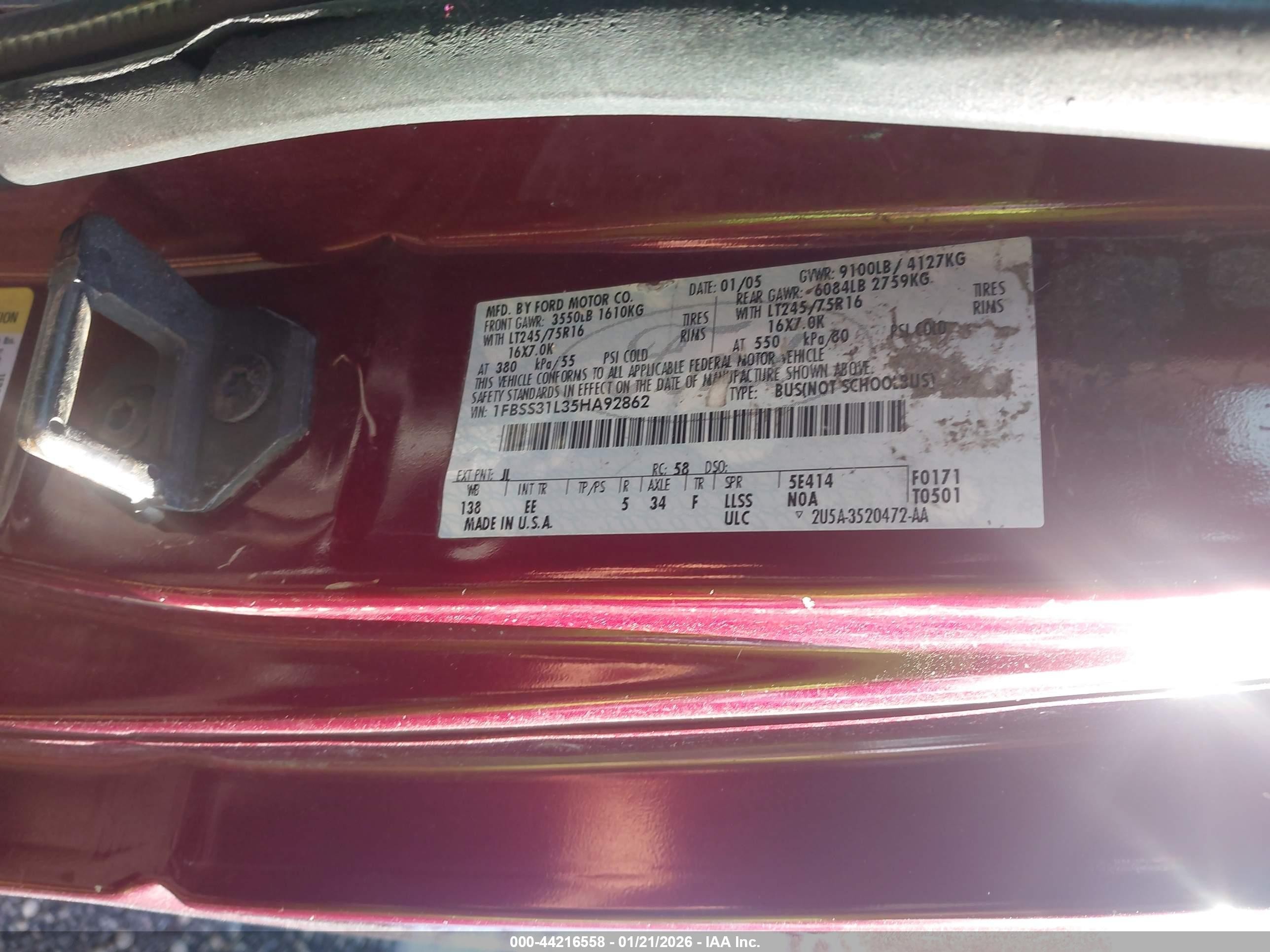 2005 Ford E-350 Super Duty Xl/xlt Maroon vin: 1FBSS31L35HA92862