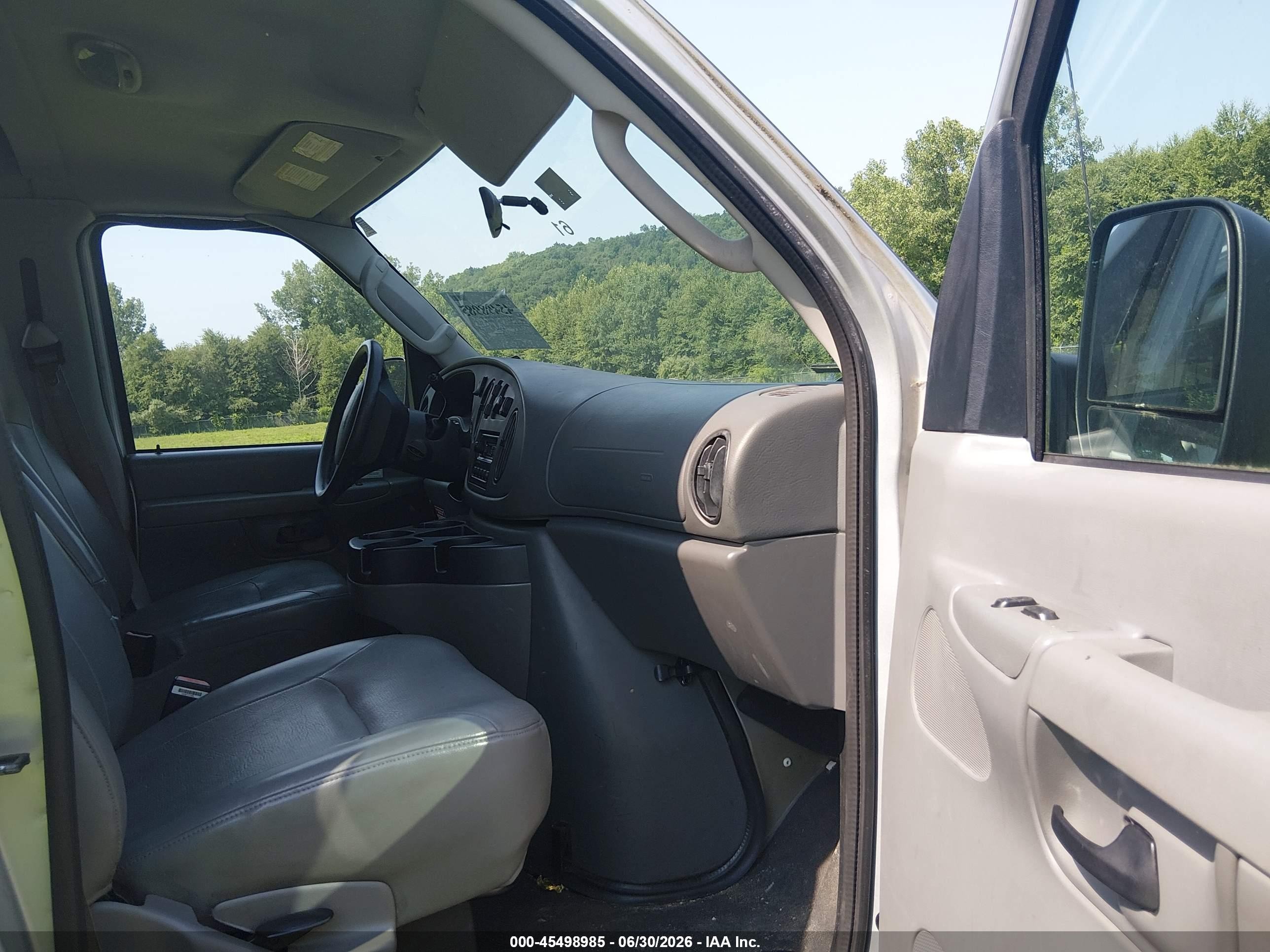 2006 Ford E-350 Super Duty Xl/xlt Gray vin: 1FBSS31L36HA13238