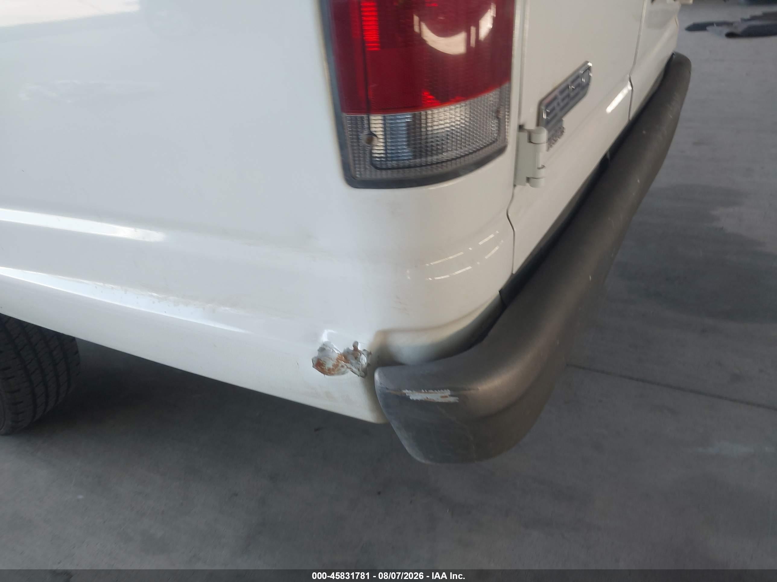 2007 Ford E-350 Super Duty Xl/xlt White vin: 1FBSS31L37DB09699