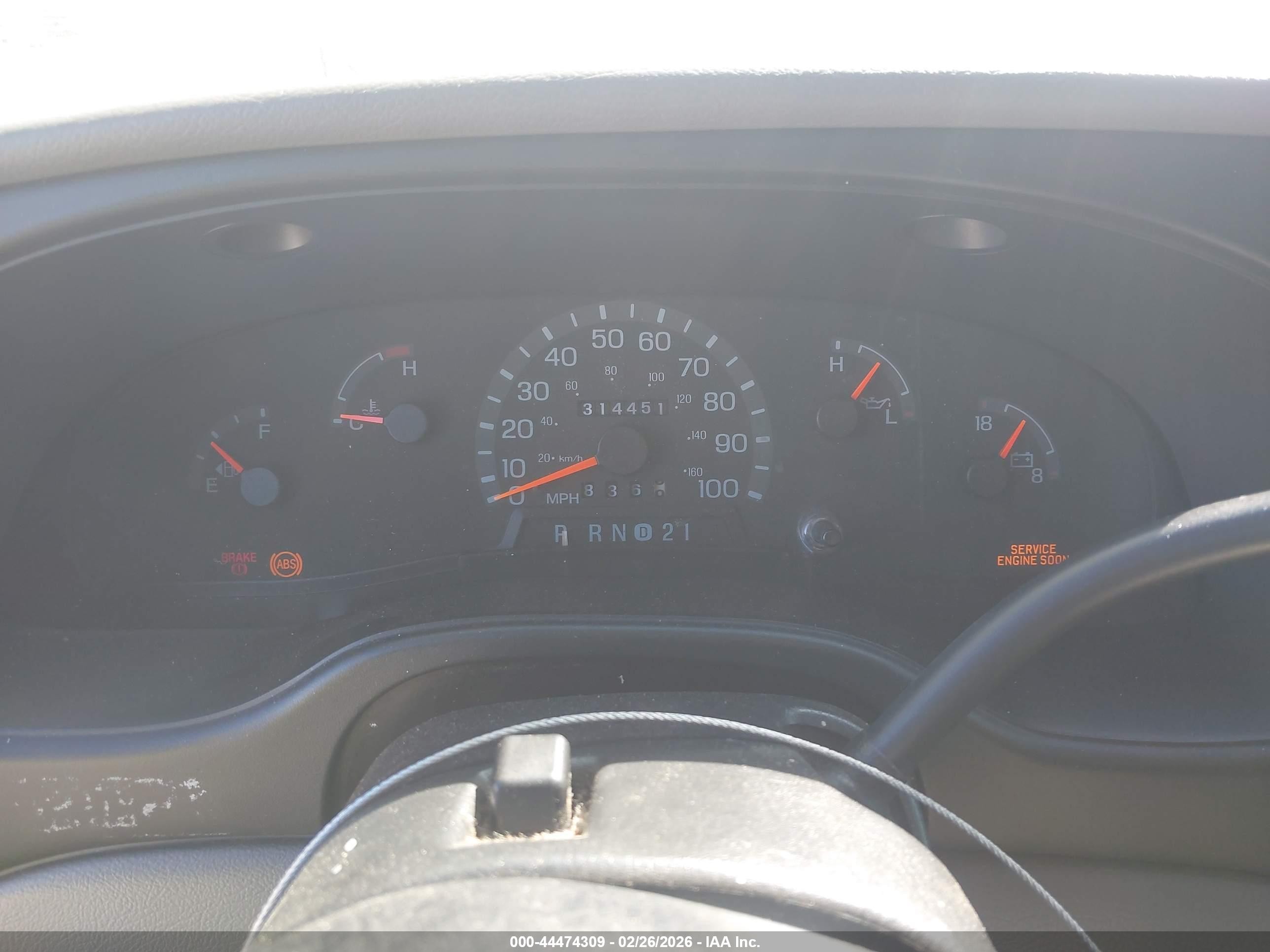 2000 Ford E-350 Super Duty Xl/xlt Серый vin: 1FBSS31L3YHA23237