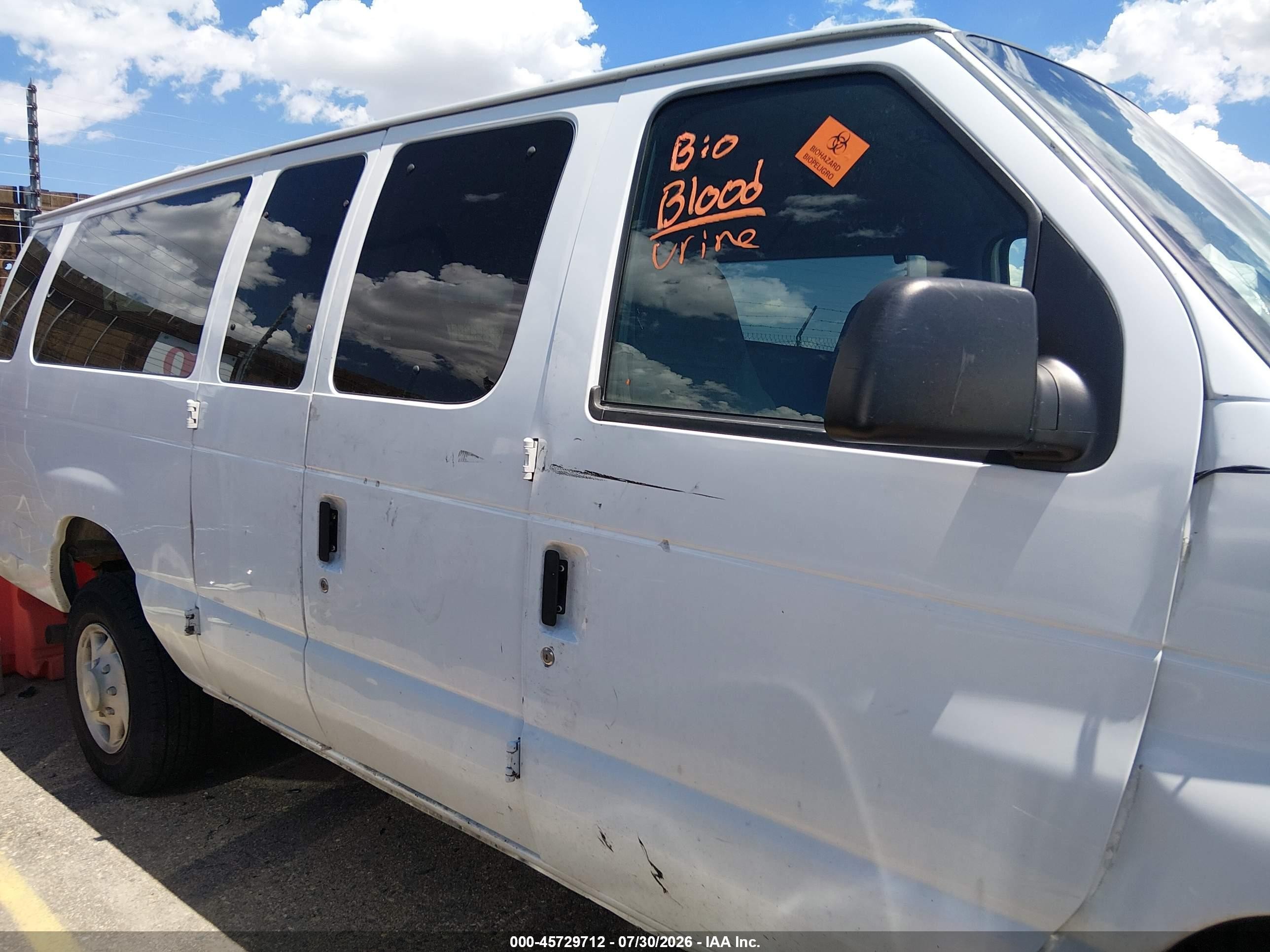 2000 Ford E-350 Super Duty Xl/xlt White vin: 1FBSS31L3YHA34951