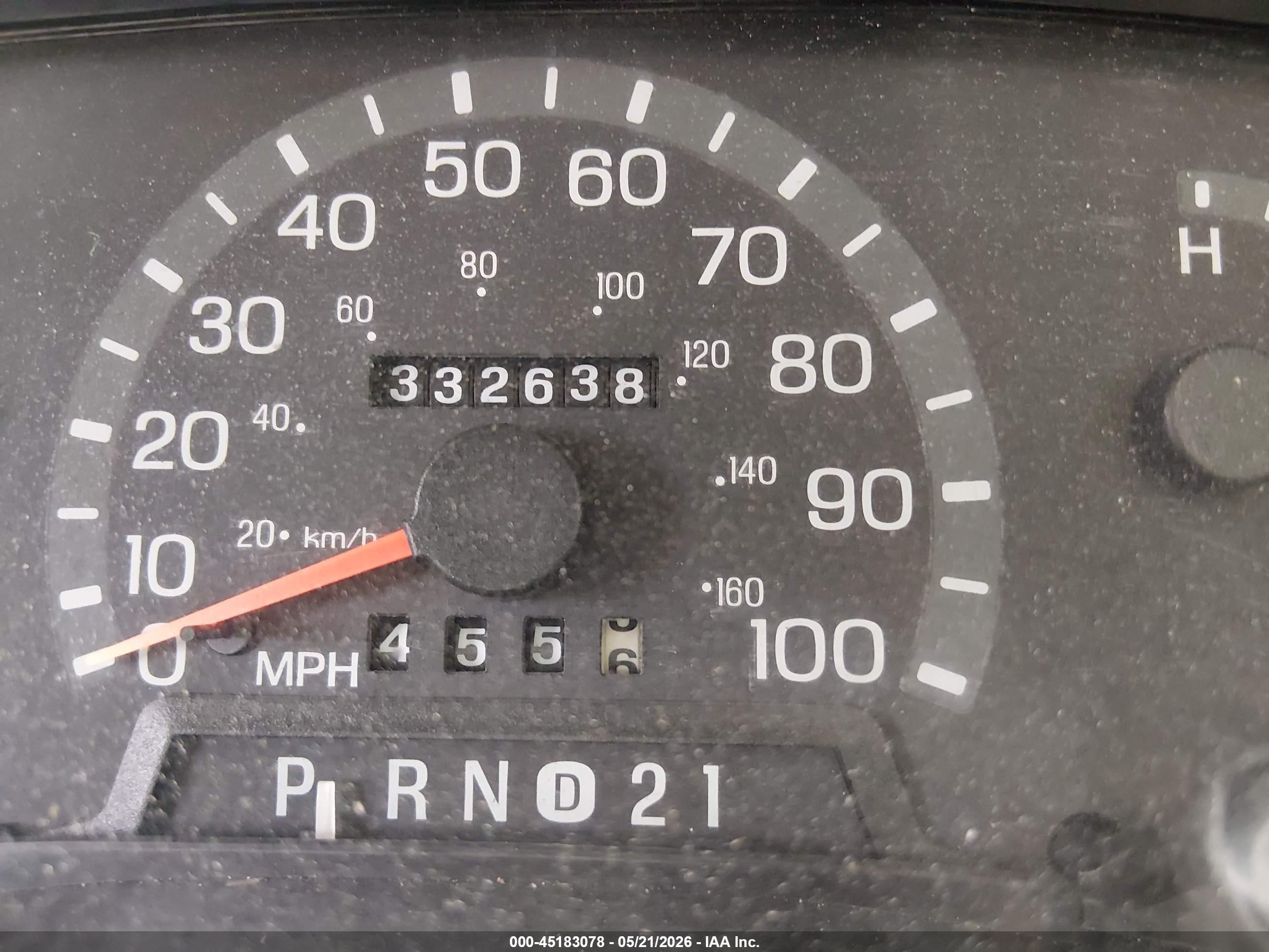 2001 Ford E-350 Super Duty   White vin: 1FBSS31L41HA41493