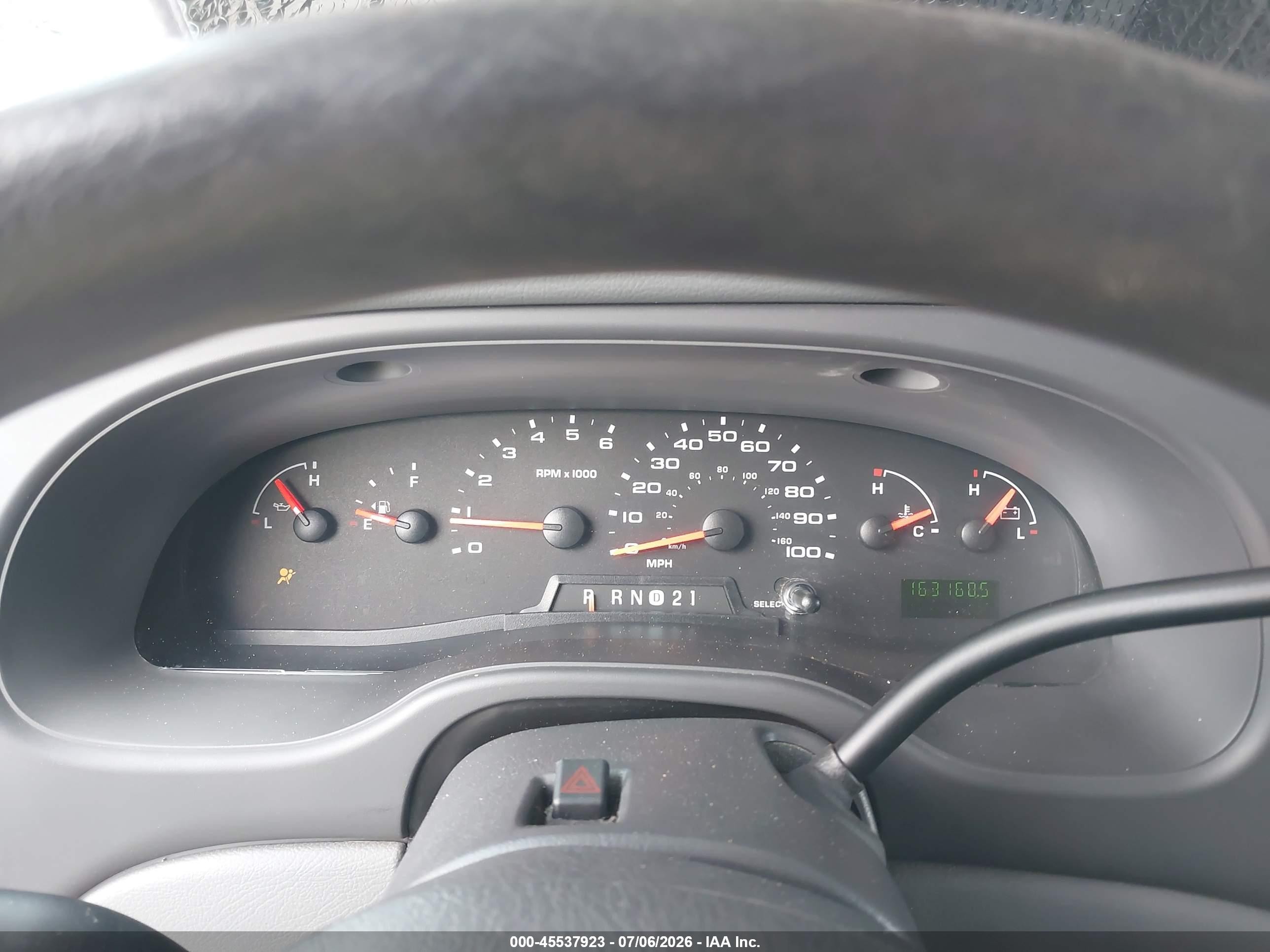 2007 Ford E-350 Super Duty Xl/xlt White vin: 1FBSS31L47DB06407