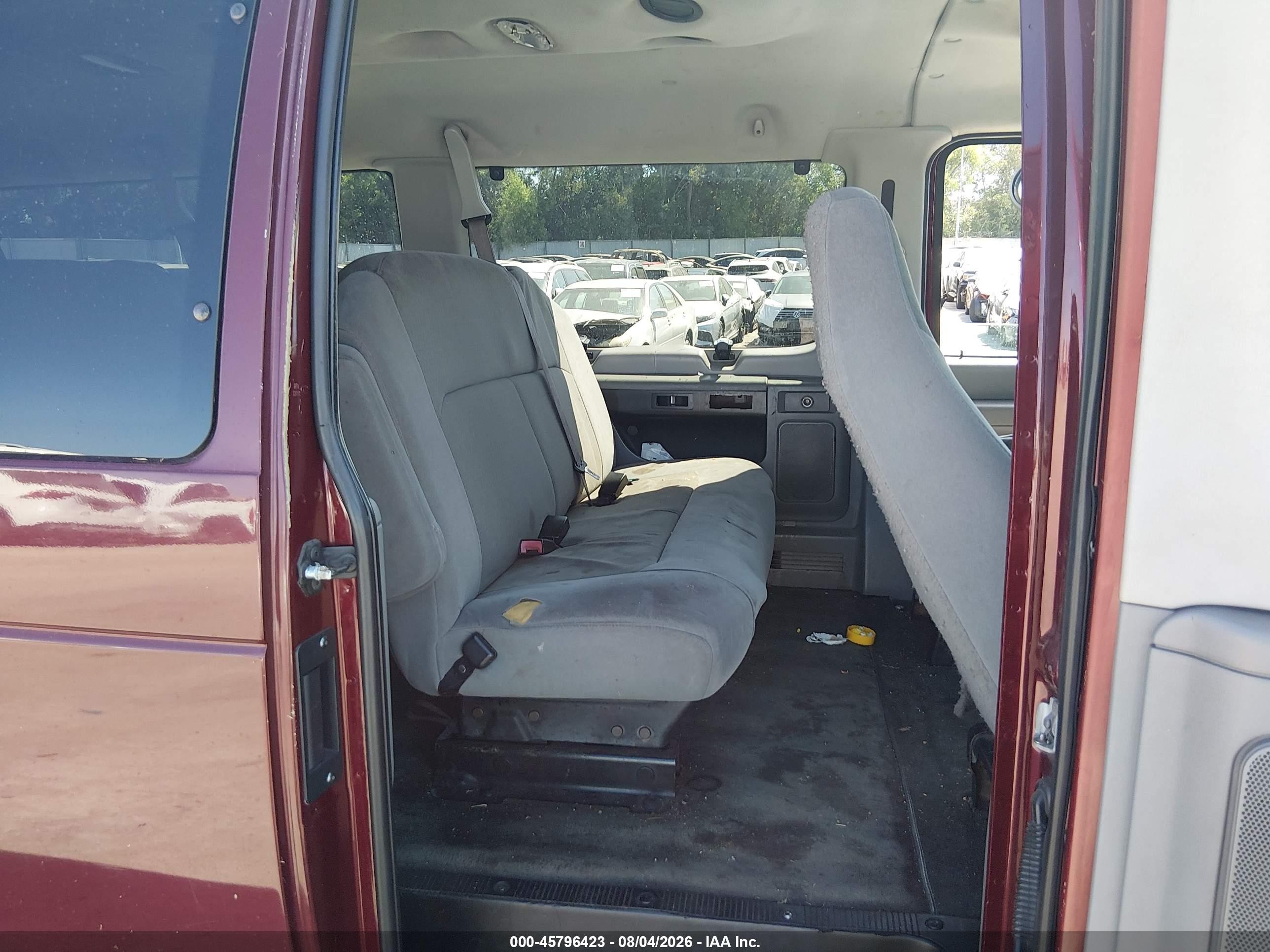 2008 Ford E-350 Super Duty Xl/xlt Burgundy vin: 1FBSS31L48DA64628