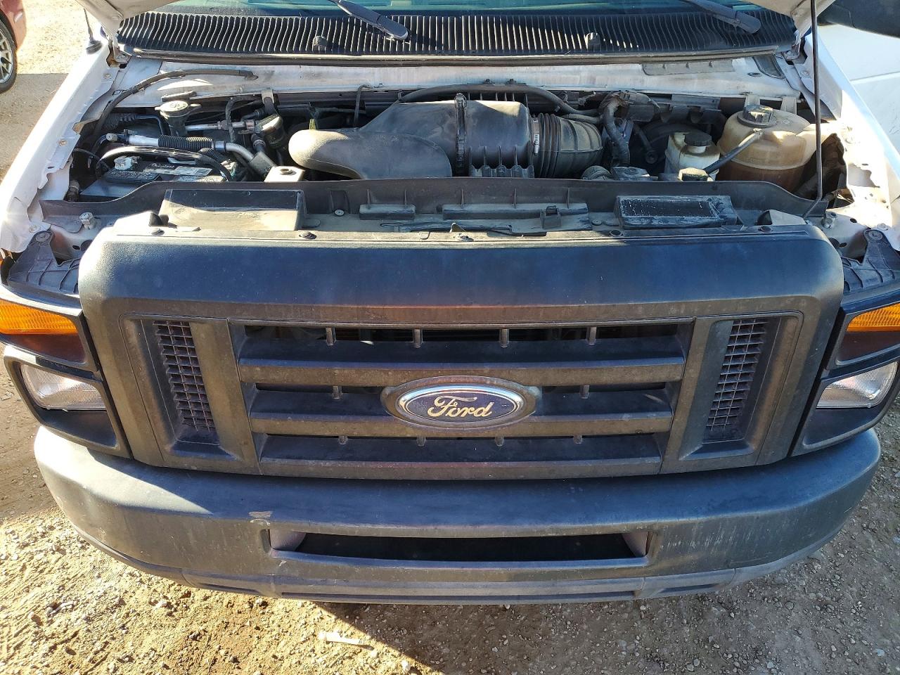 2009 Ford Econoline E350 Super Duty Wagon White vin: 1FBSS31L49DA41867
