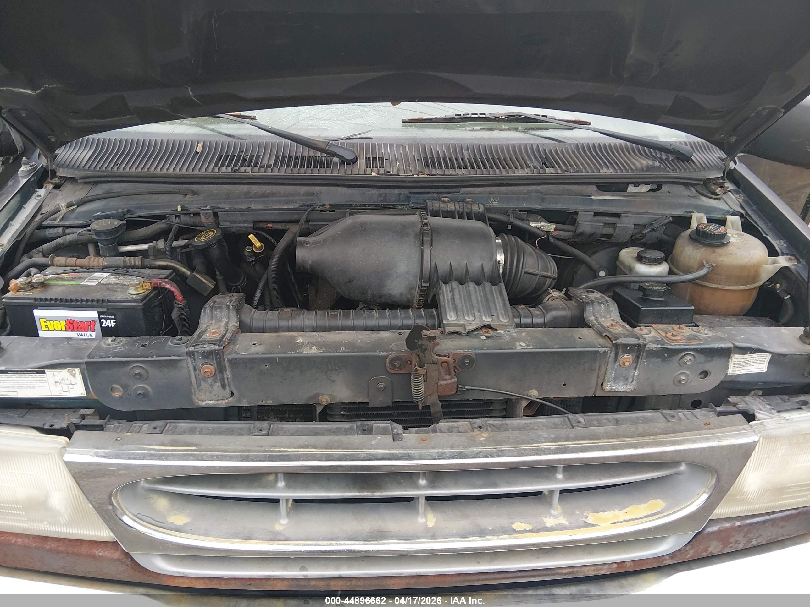 1999 Ford E-350 Super Duty Xl/xlt Blue vin: 1FBSS31L4XHA69819