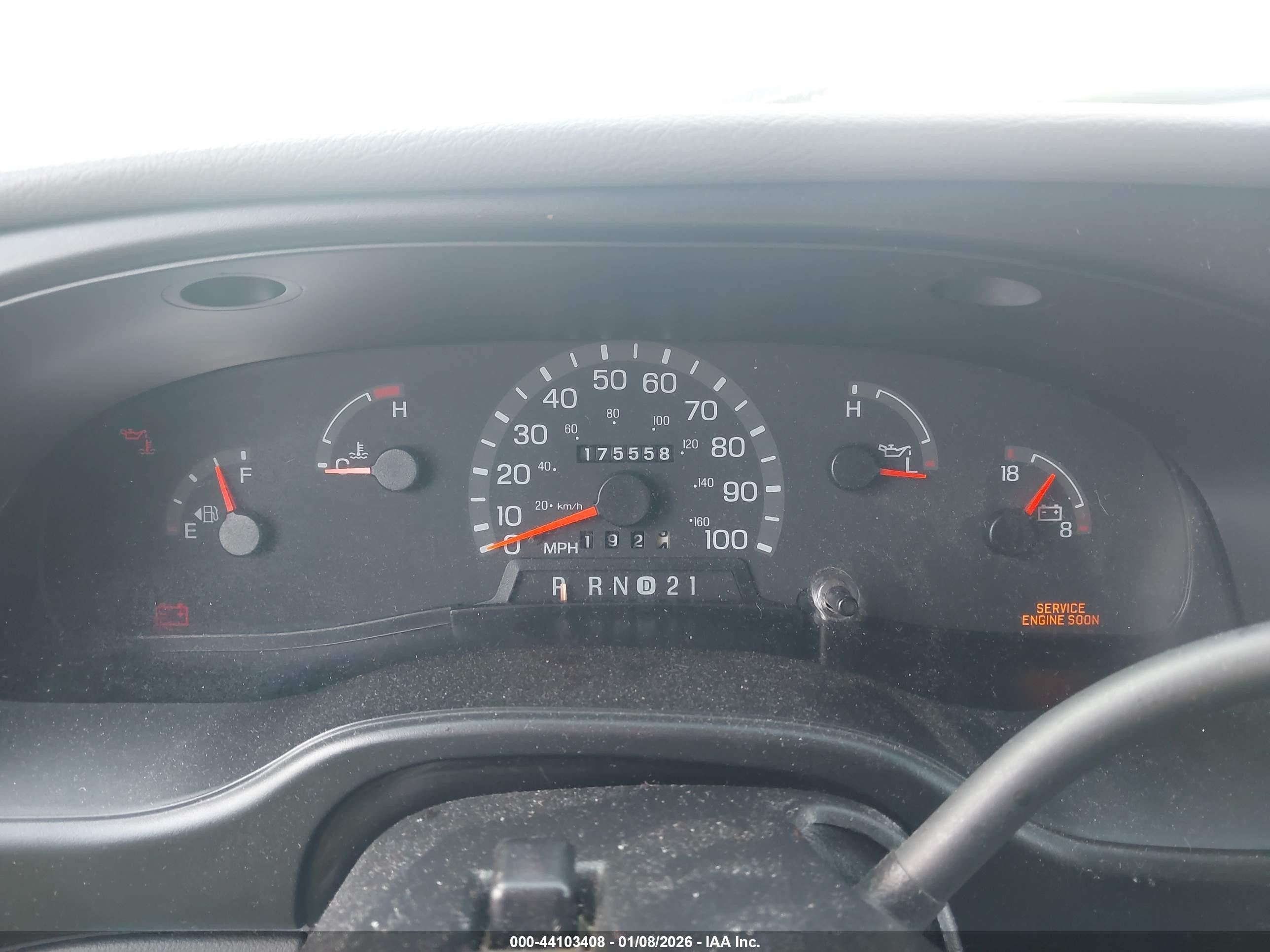 2000 Ford E-350 Super Duty   Gray vin: 1FBSS31L4YHA39494