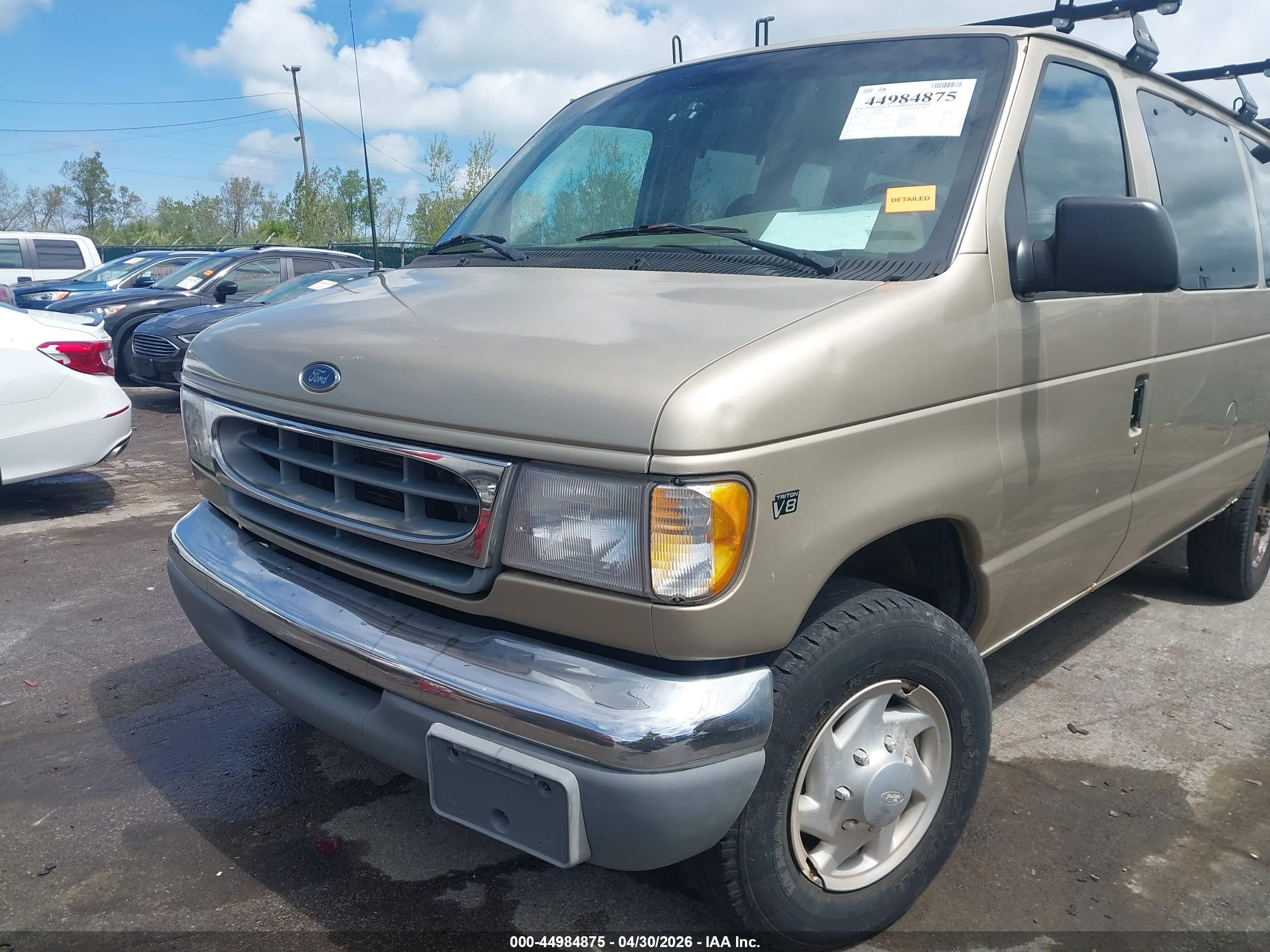 2000 Ford E-350 Super Duty Xl/xlt Gold vin: 1FBSS31L4YHB40647