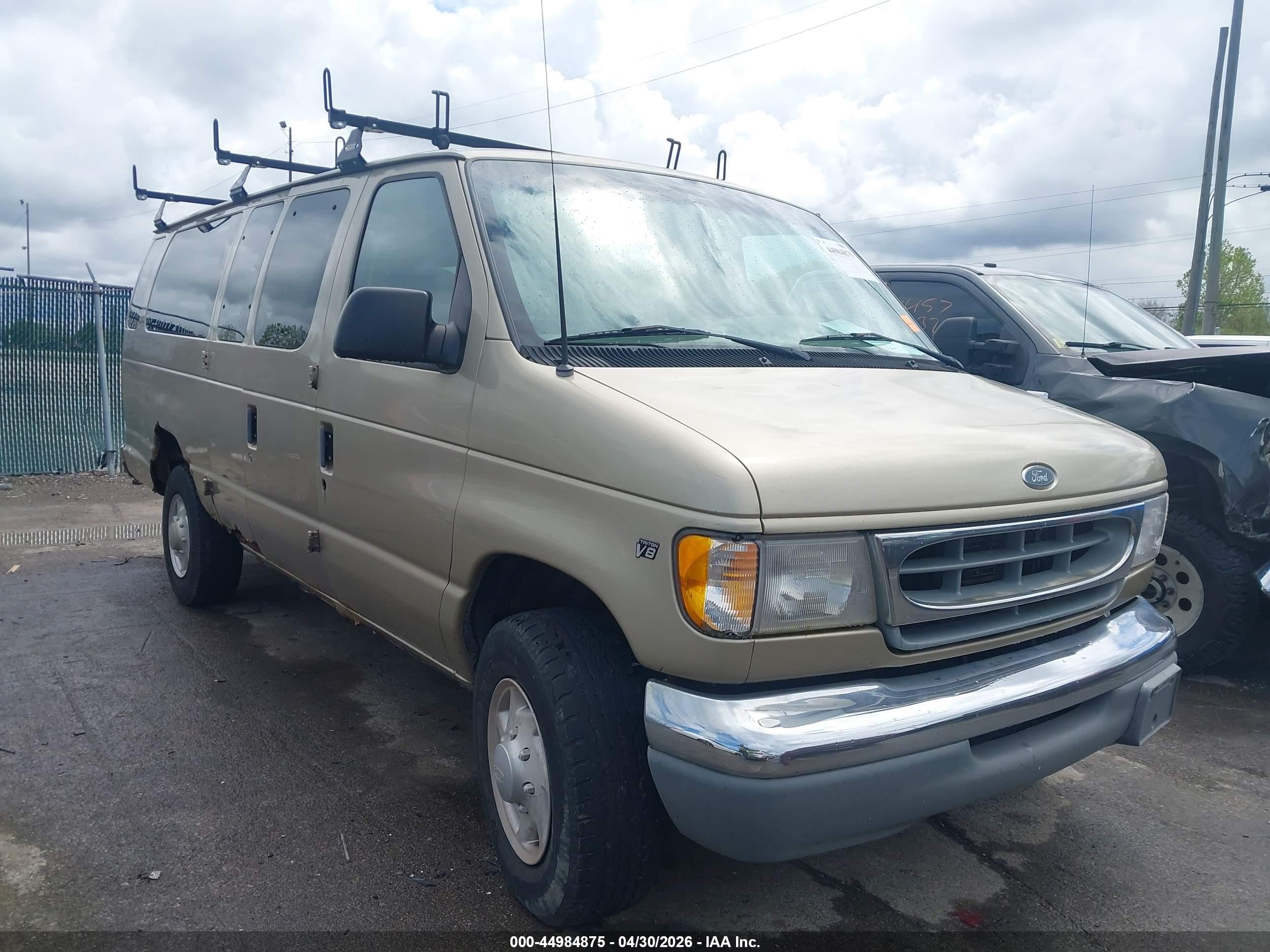 2000 Ford E-350 Super Duty Xl/xlt Gold vin: 1FBSS31L4YHB40647