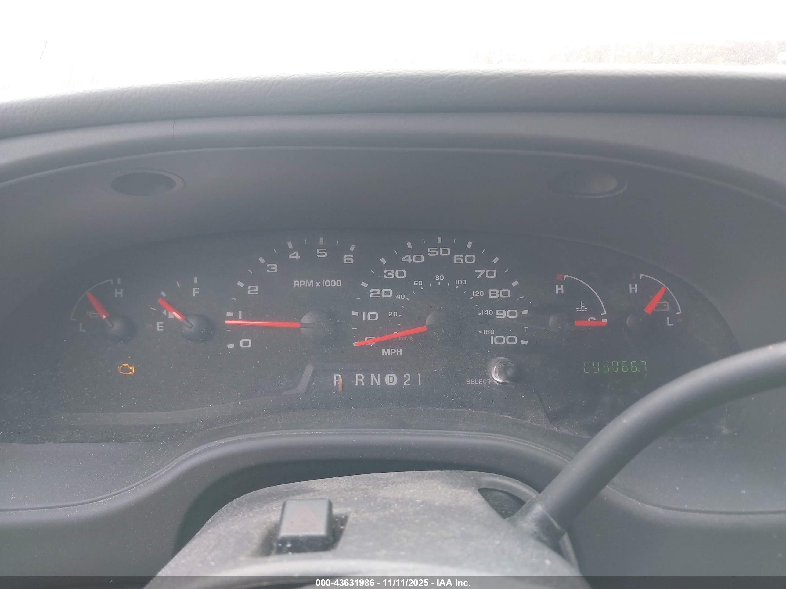 2005 Ford E-350 Super Duty Xl/xlt Серый vin: 1FBSS31L55HB36862