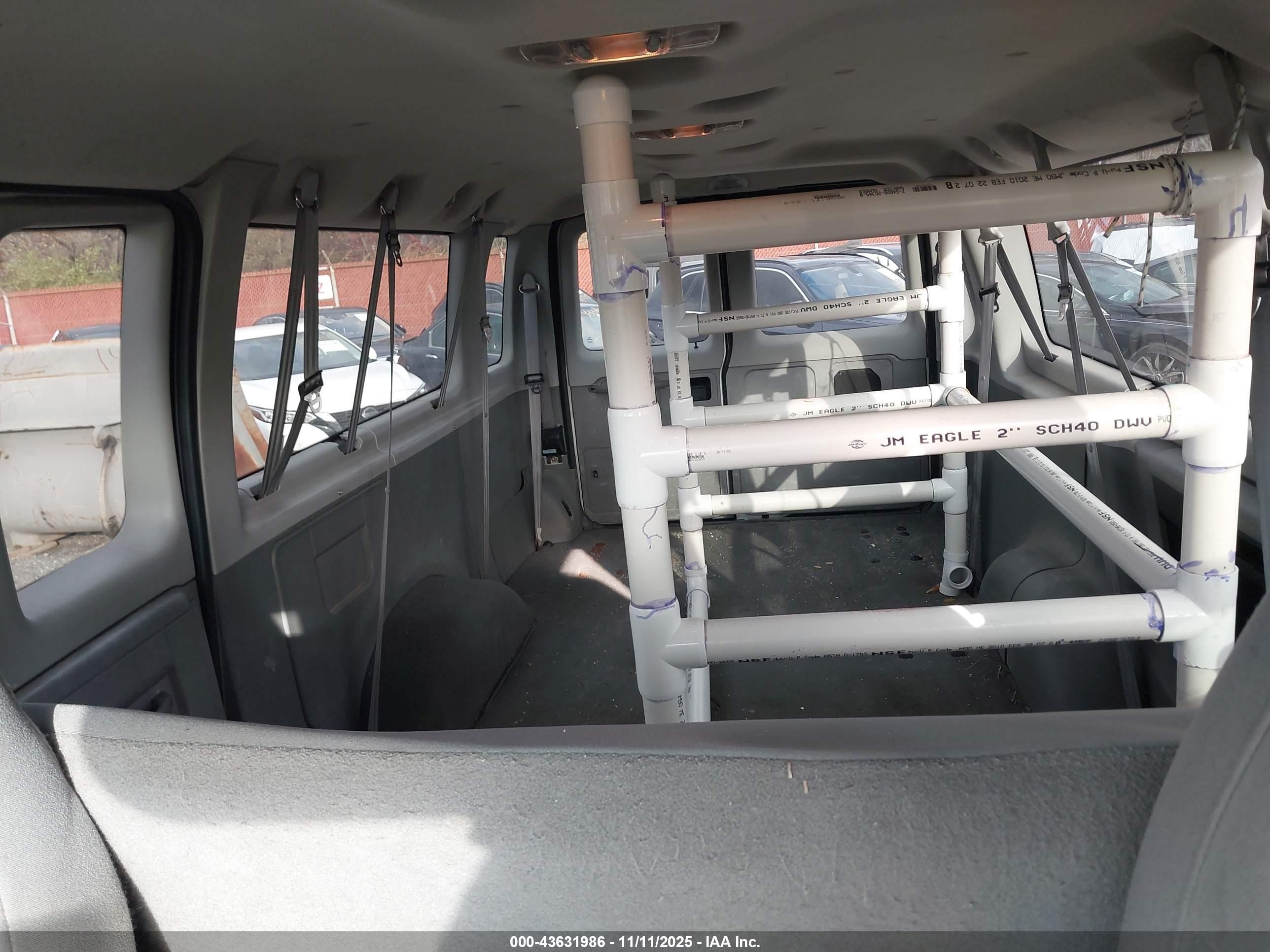 2005 Ford E-350 Super Duty Xl/xlt Серый vin: 1FBSS31L55HB36862