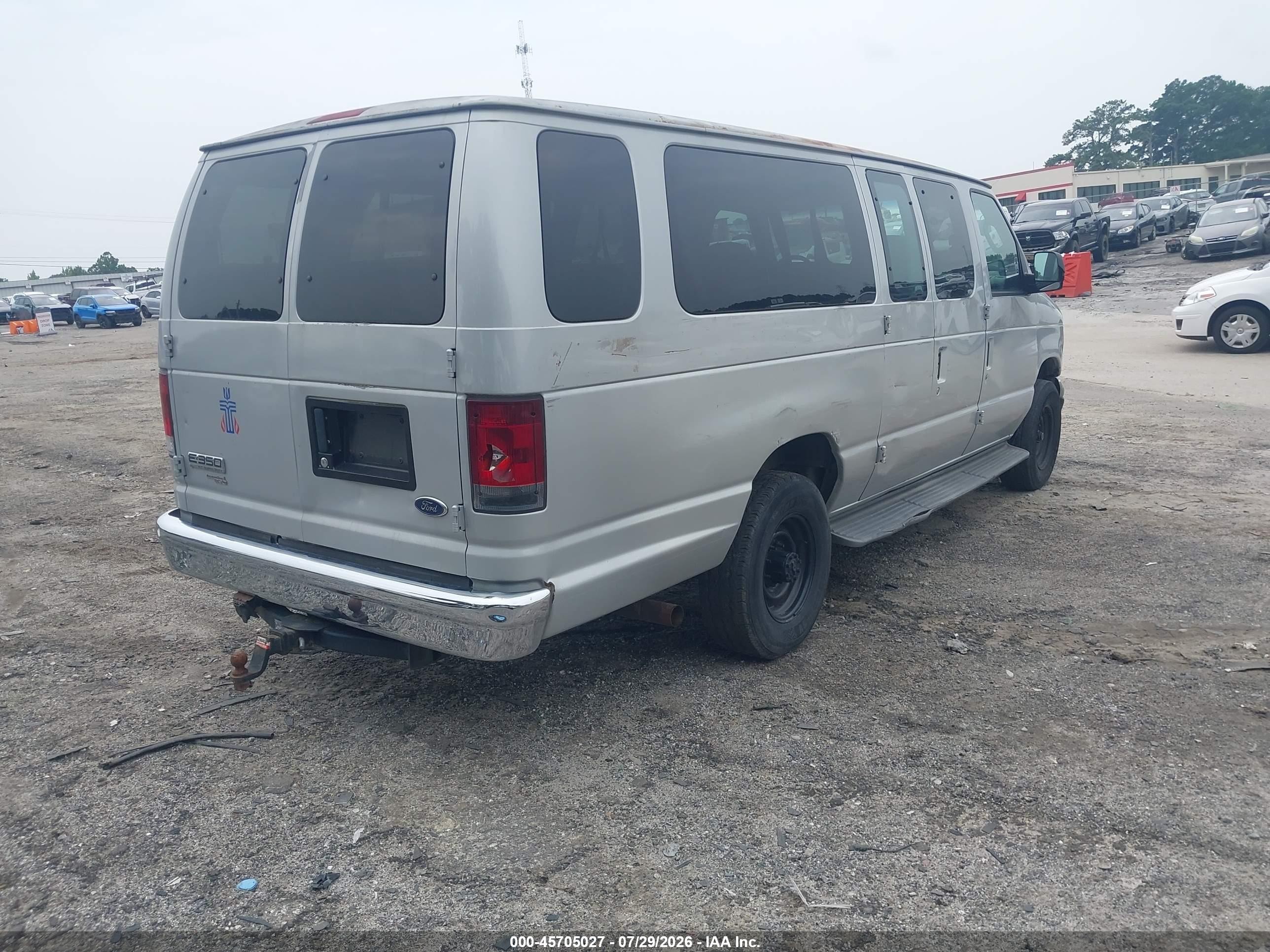 2006 Ford E-350 Super Duty Xl/xlt Gray vin: 1FBSS31L56DA77627