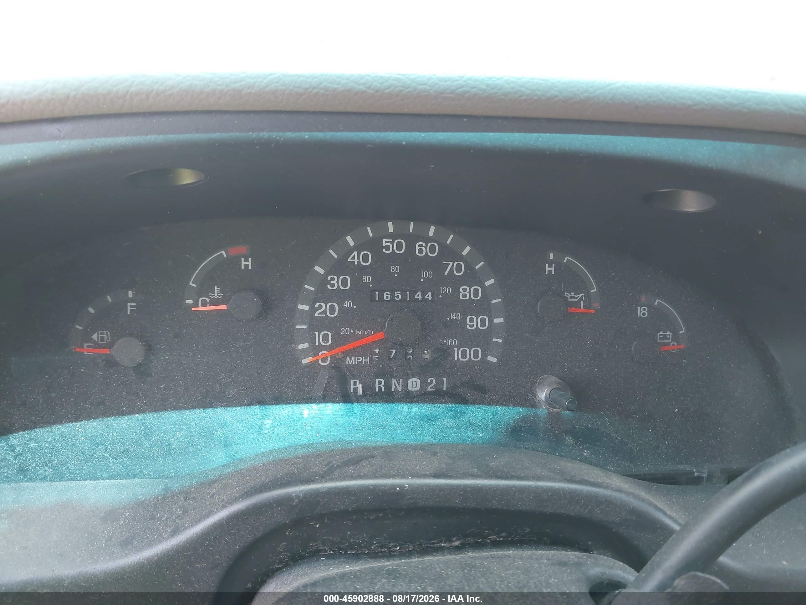 1998 Ford Super Club Wagon Xl/xlt Белый vin: 1FBSS31L5WHC10833