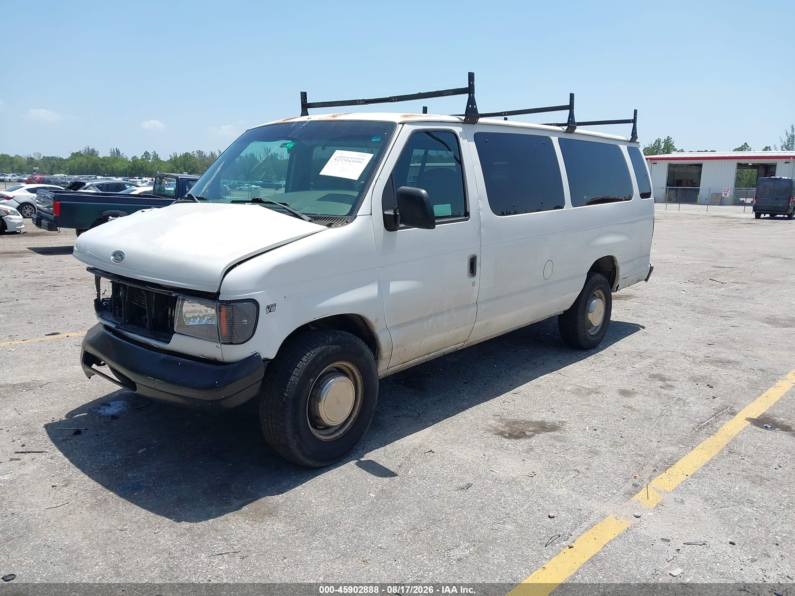 1998 Ford Super Club Wagon Xl/xlt Белый vin: 1FBSS31L5WHC10833