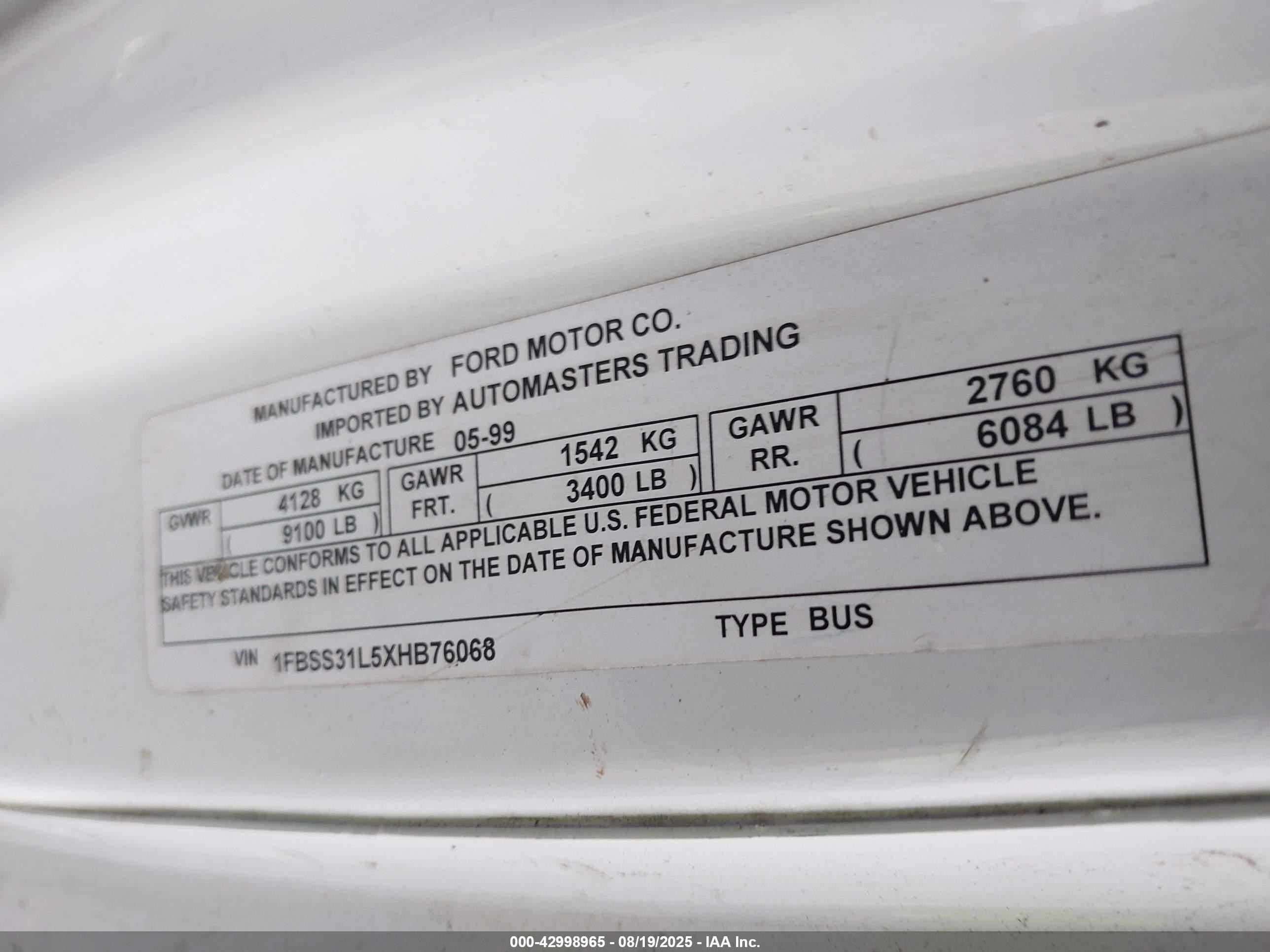 1999 Ford E-350 Super Duty Xl/xlt White vin: 1FBSS31L5XHB76068
