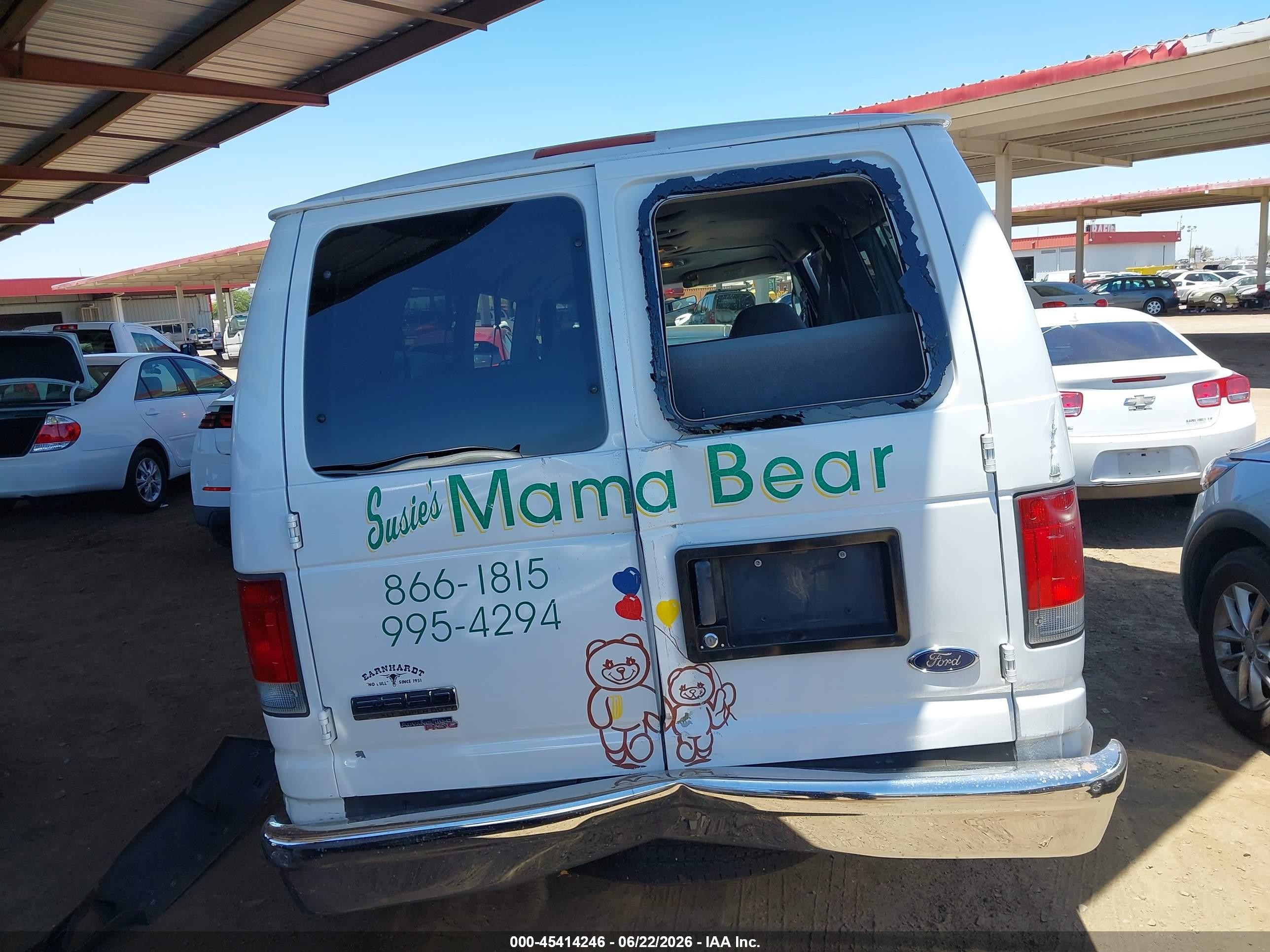2006 Ford Econoline   White vin: 1FBSS31L66DA21521