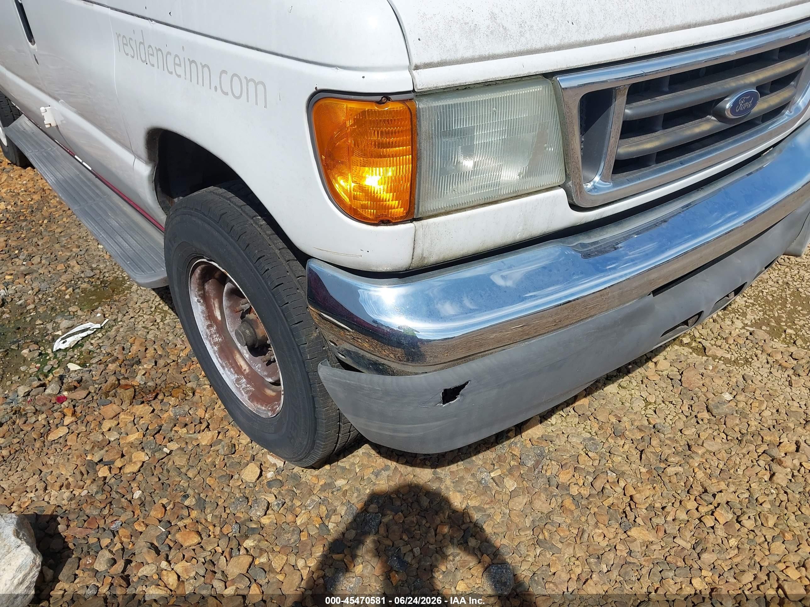 2006 Ford E-350 Super Duty Xl/xlt Белый vin: 1FBSS31L66DA43275