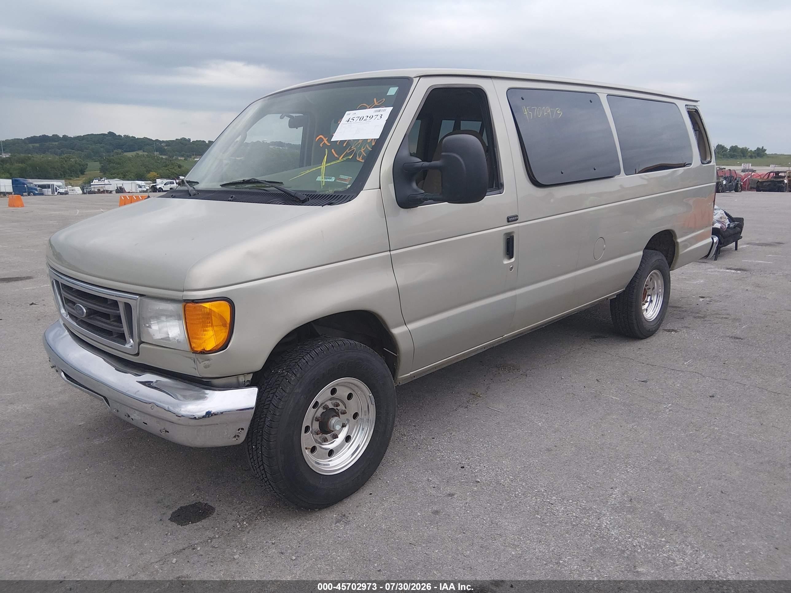 2005 Ford E-350 Super Duty Xl/xlt Gray vin: 1FBSS31L75HA98194
