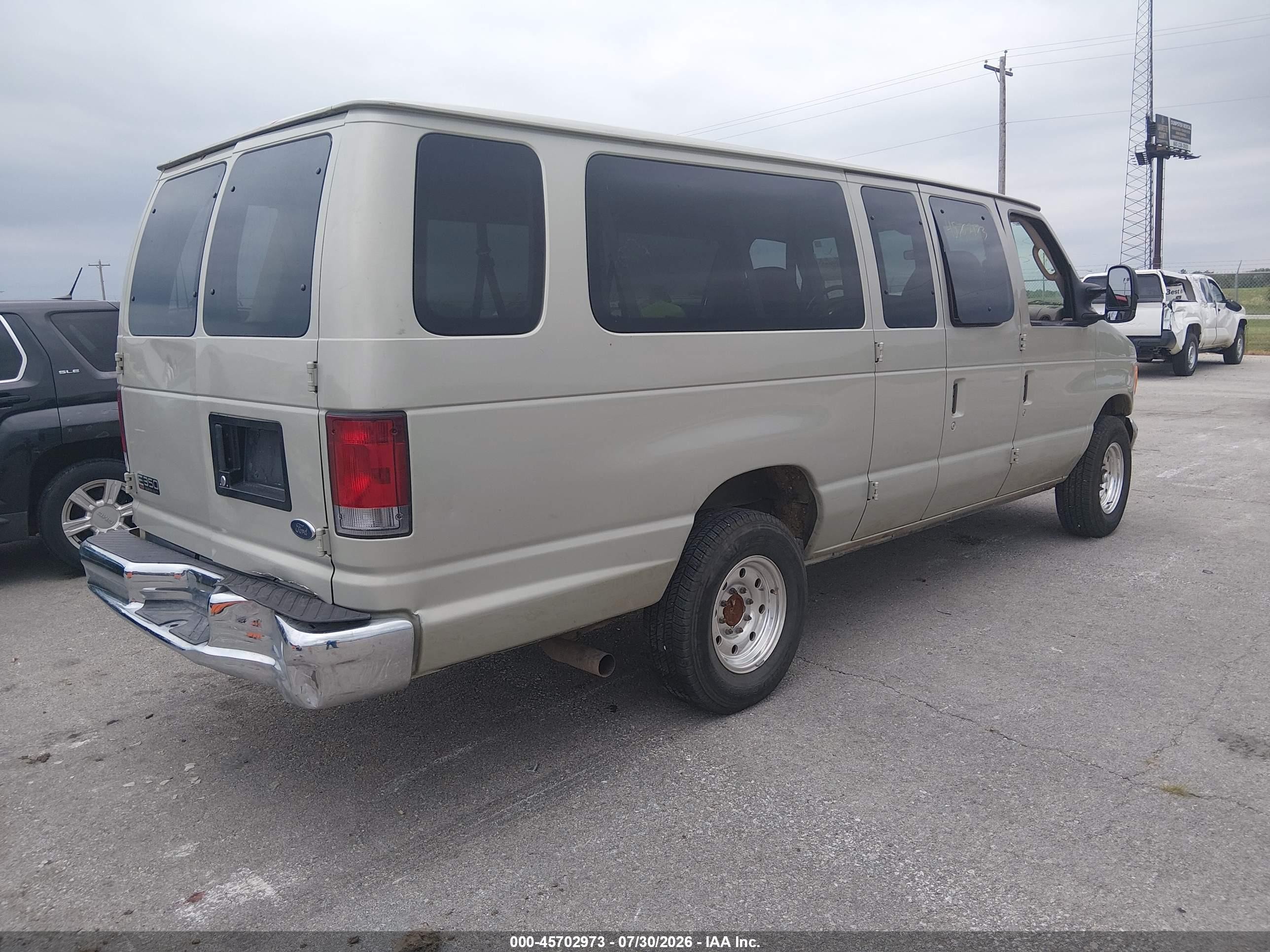 2005 Ford E-350 Super Duty Xl/xlt Gray vin: 1FBSS31L75HA98194